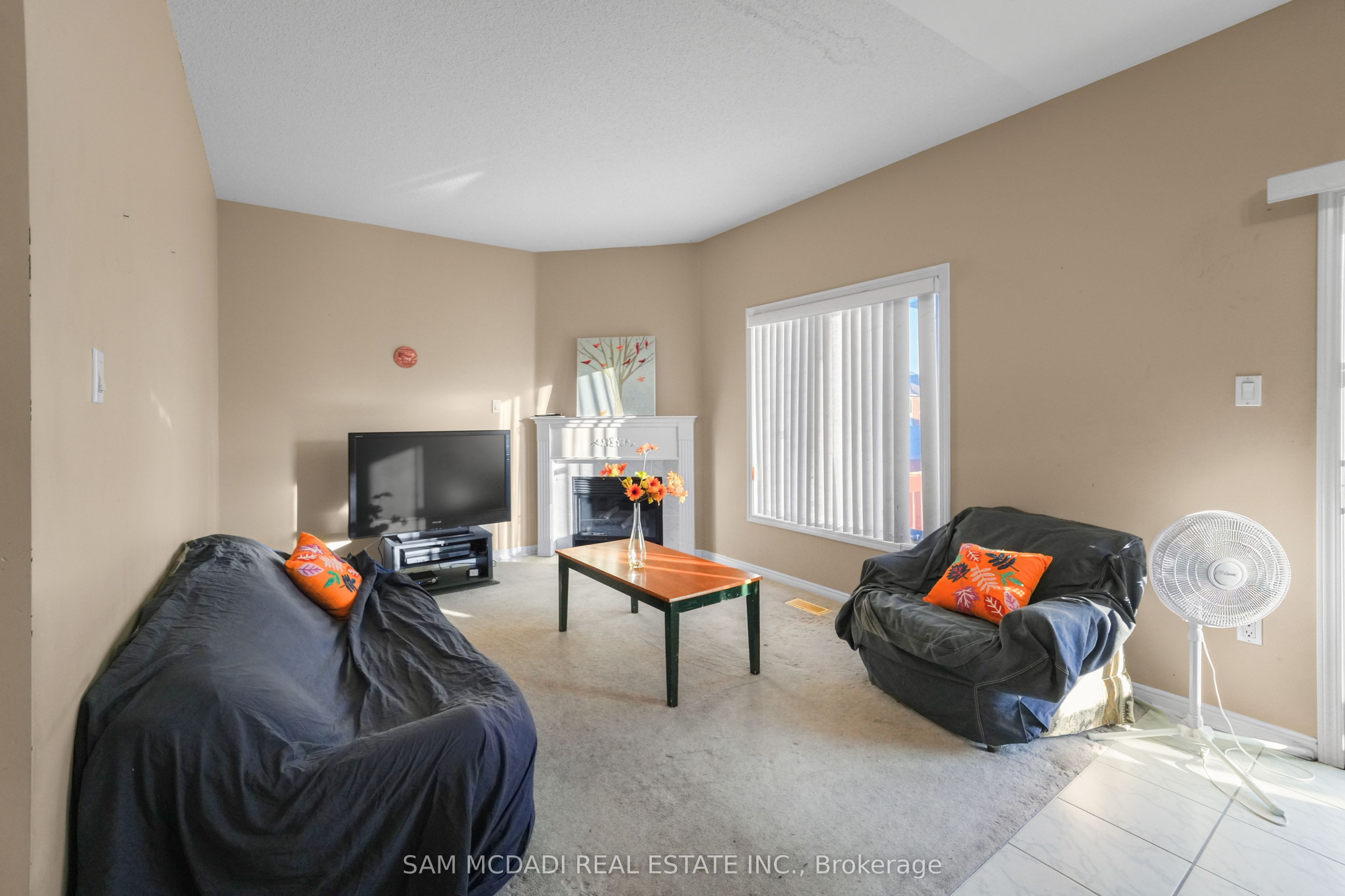 6426 Valiant Heights Property Photo 14