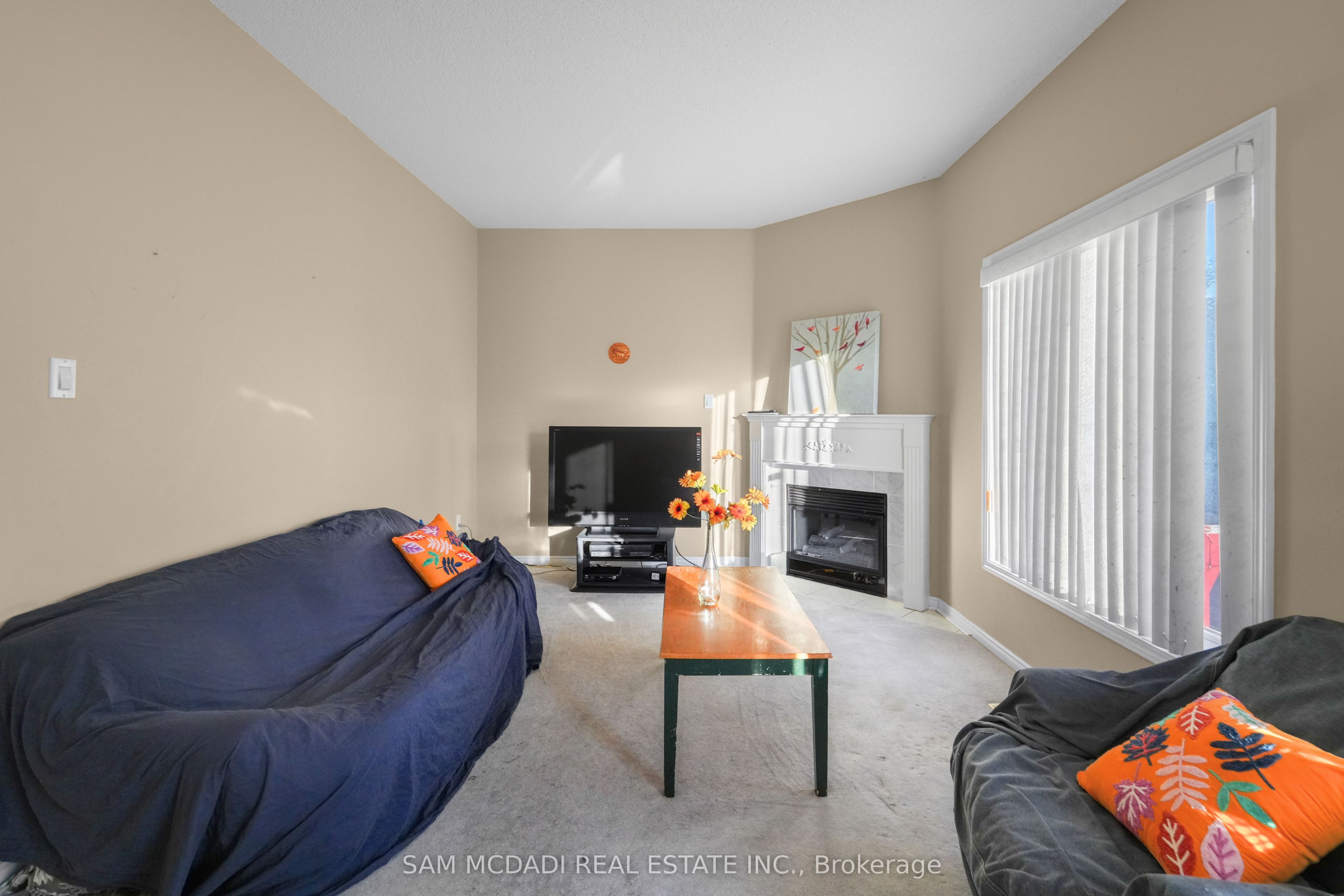 6426 Valiant Heights Property Photo 15