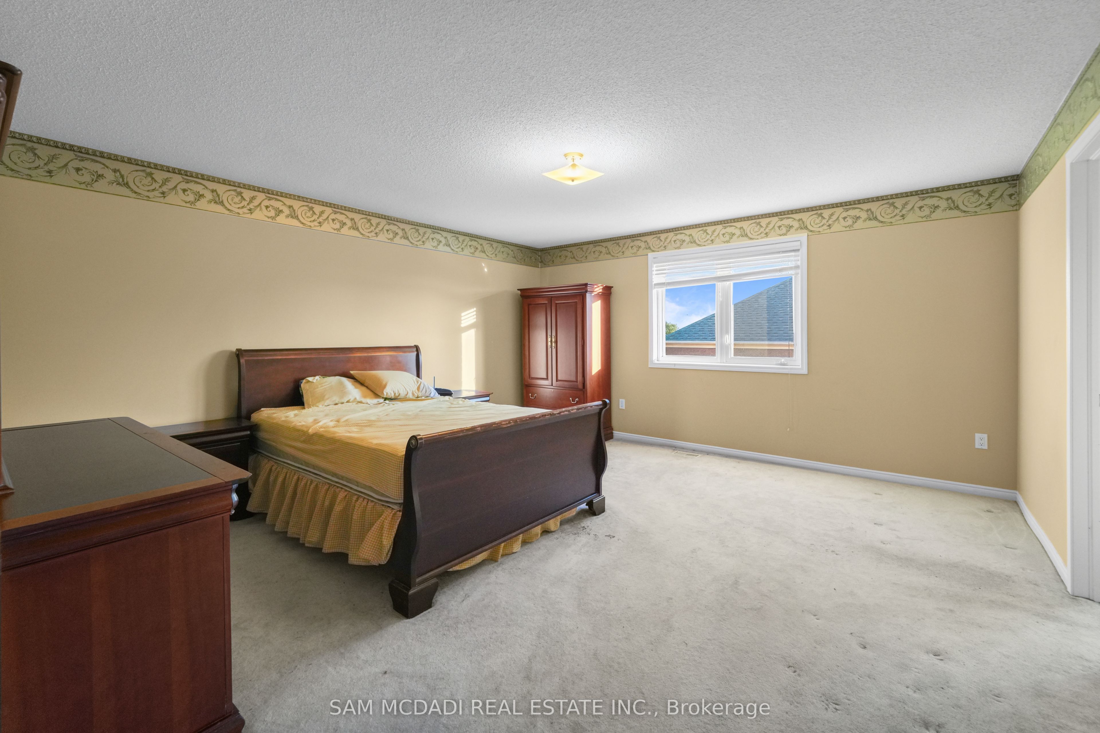 6426 Valiant Heights Property Photo 18