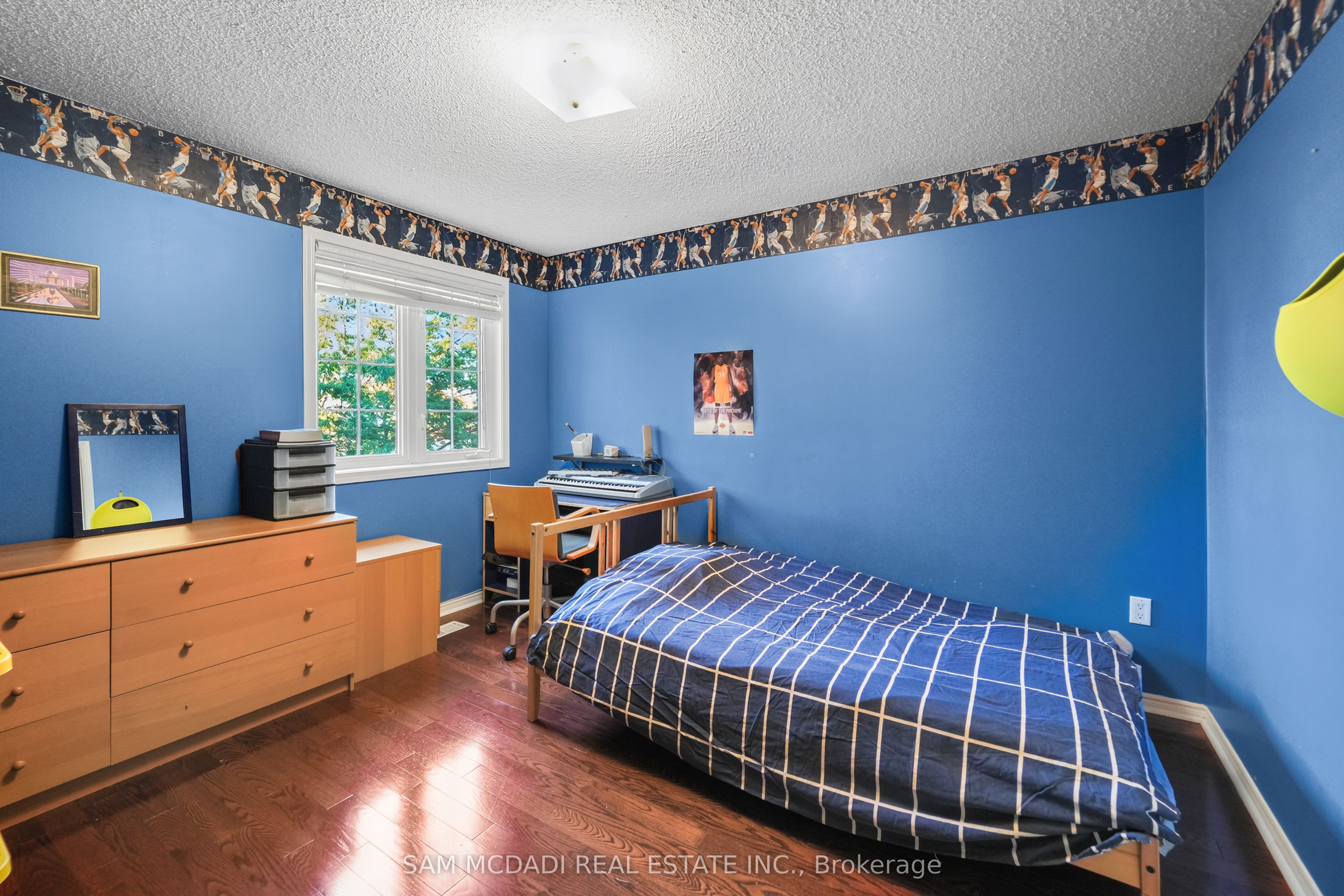 6426 Valiant Heights Property Photo 24