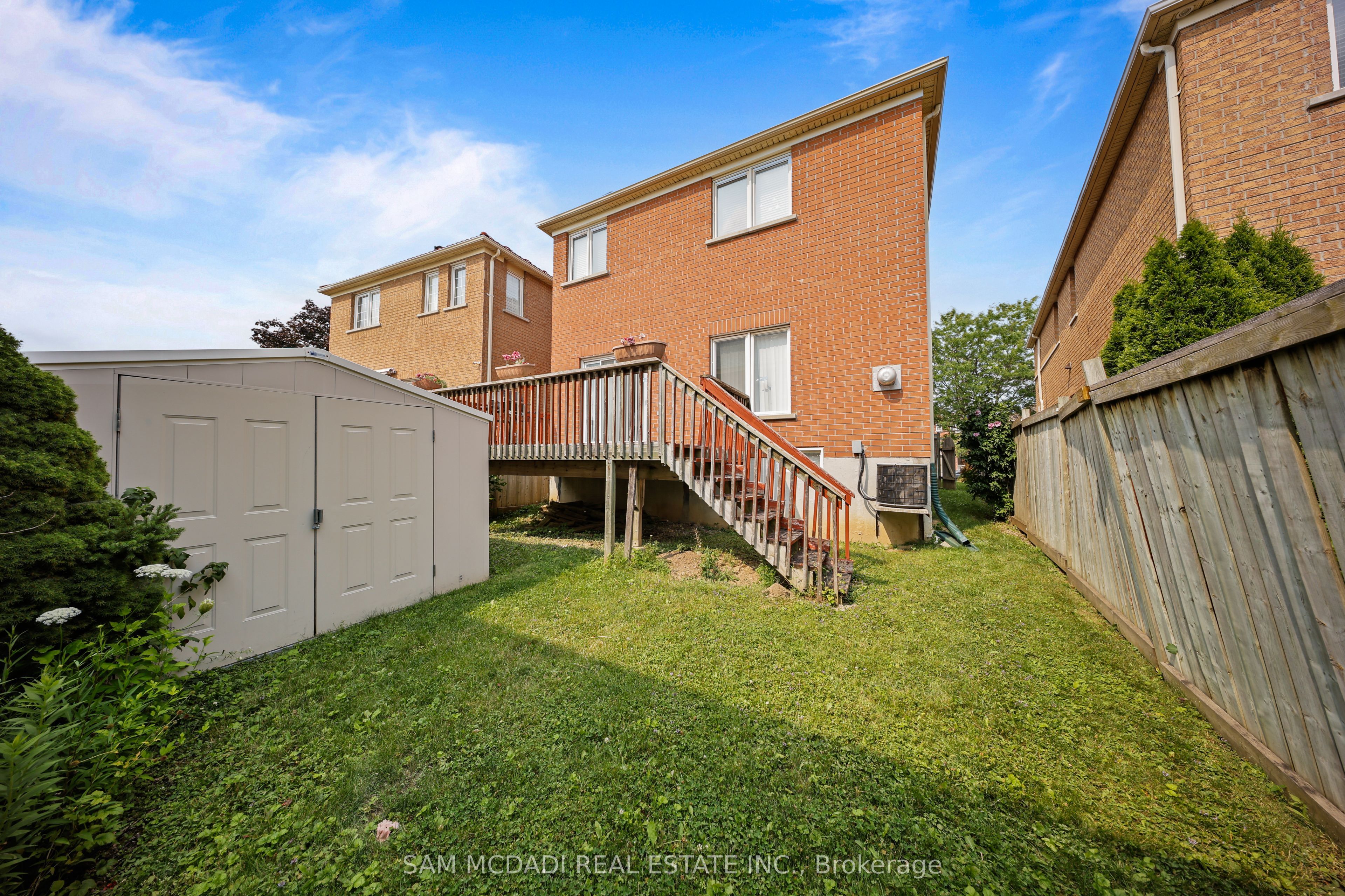 6426 Valiant Heights Property Photo 31