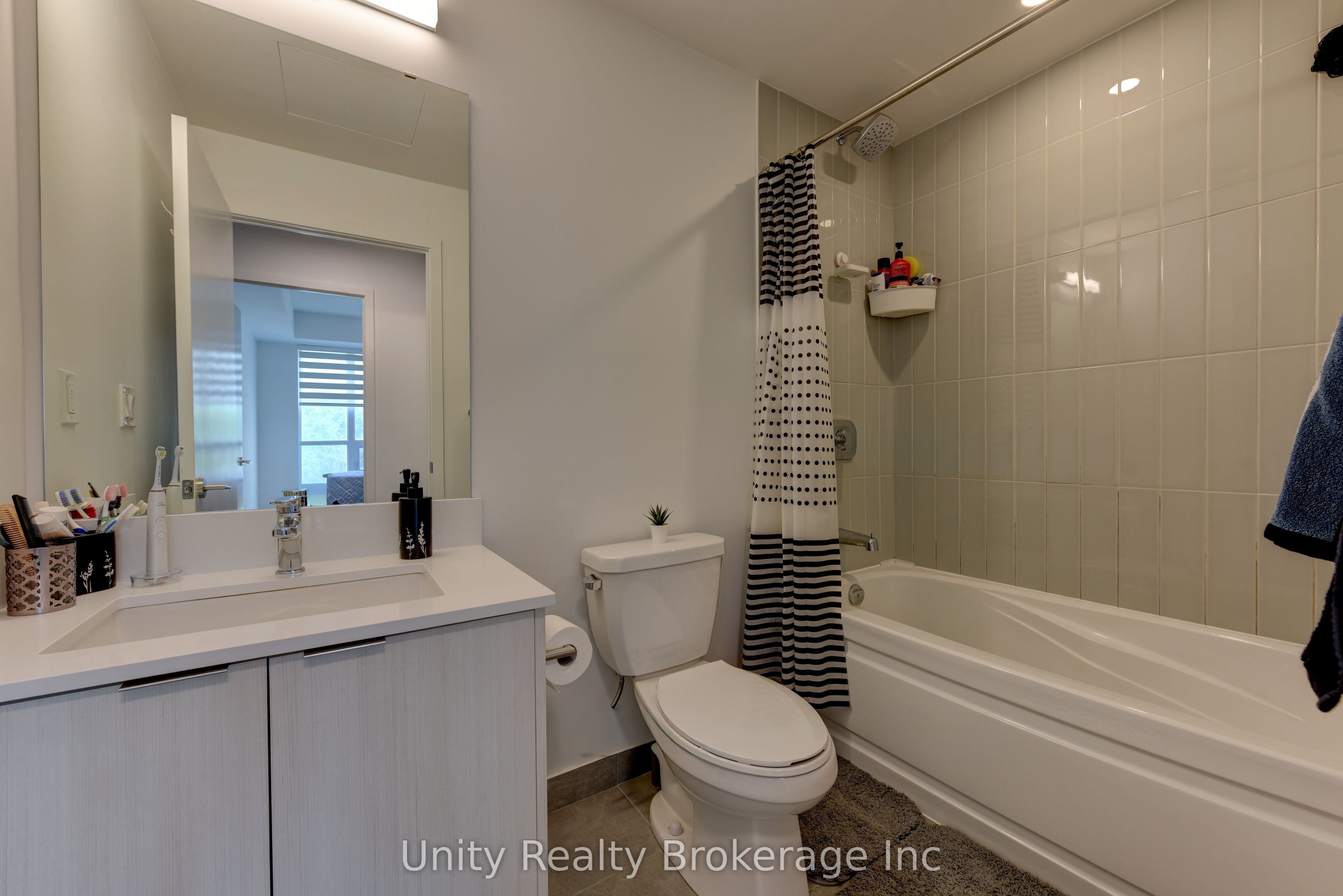 225 Malta Avenue E 302 Property Photo 25