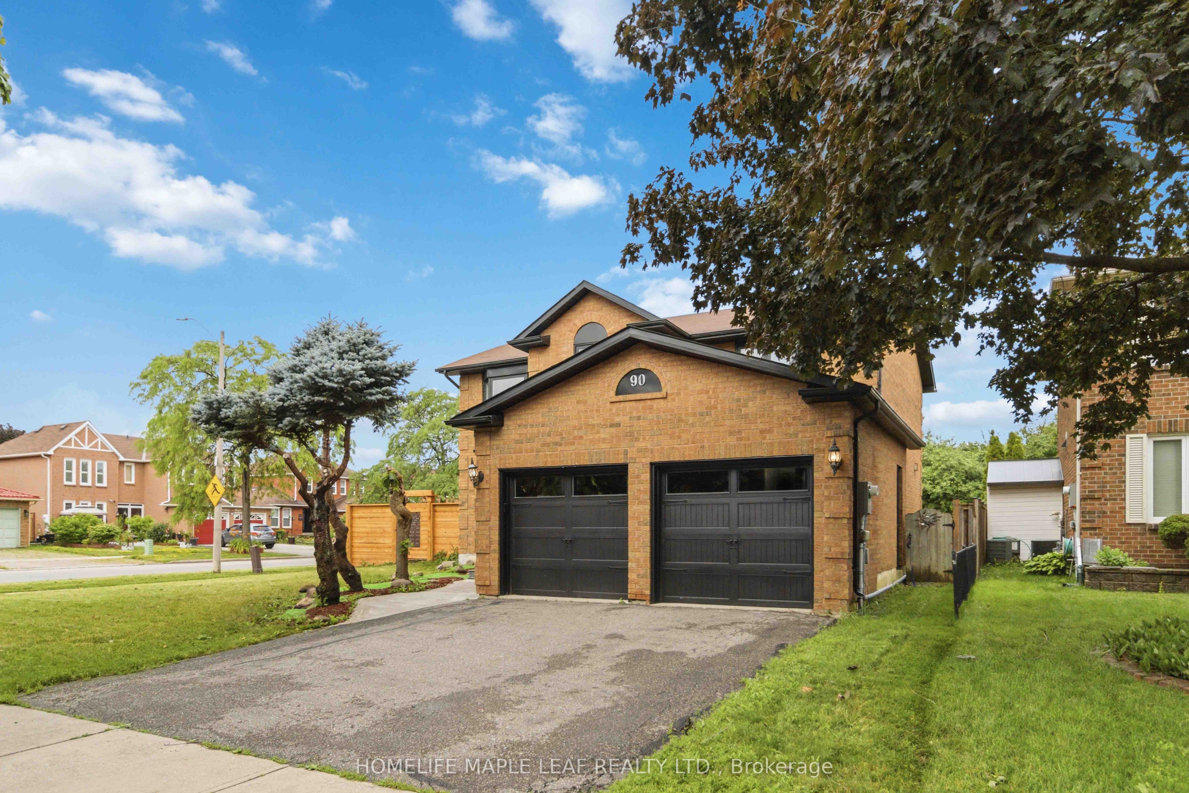 90 Burgby Avenue Property Photo 2
