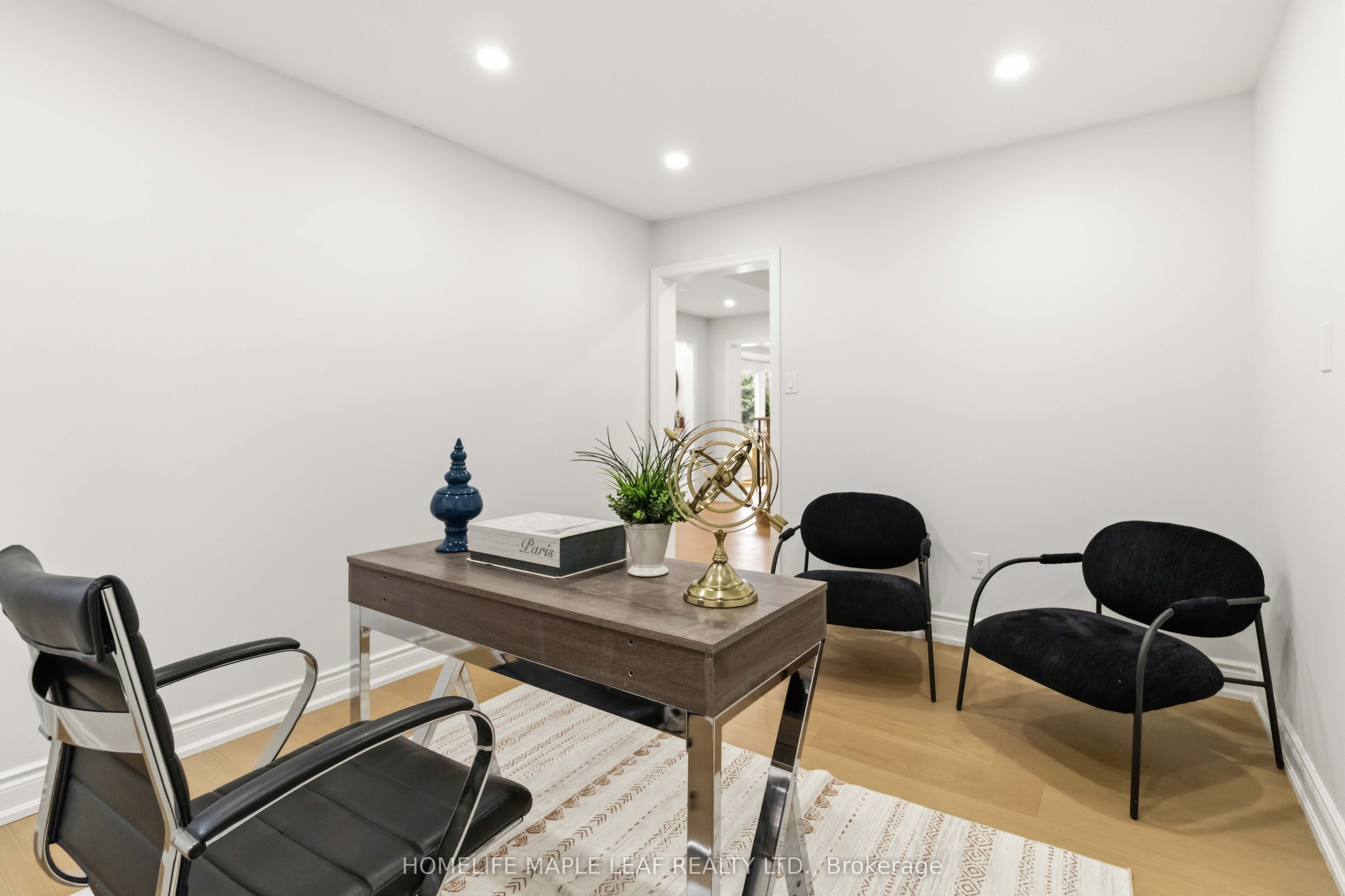 90 Burgby Avenue Property Photo 16