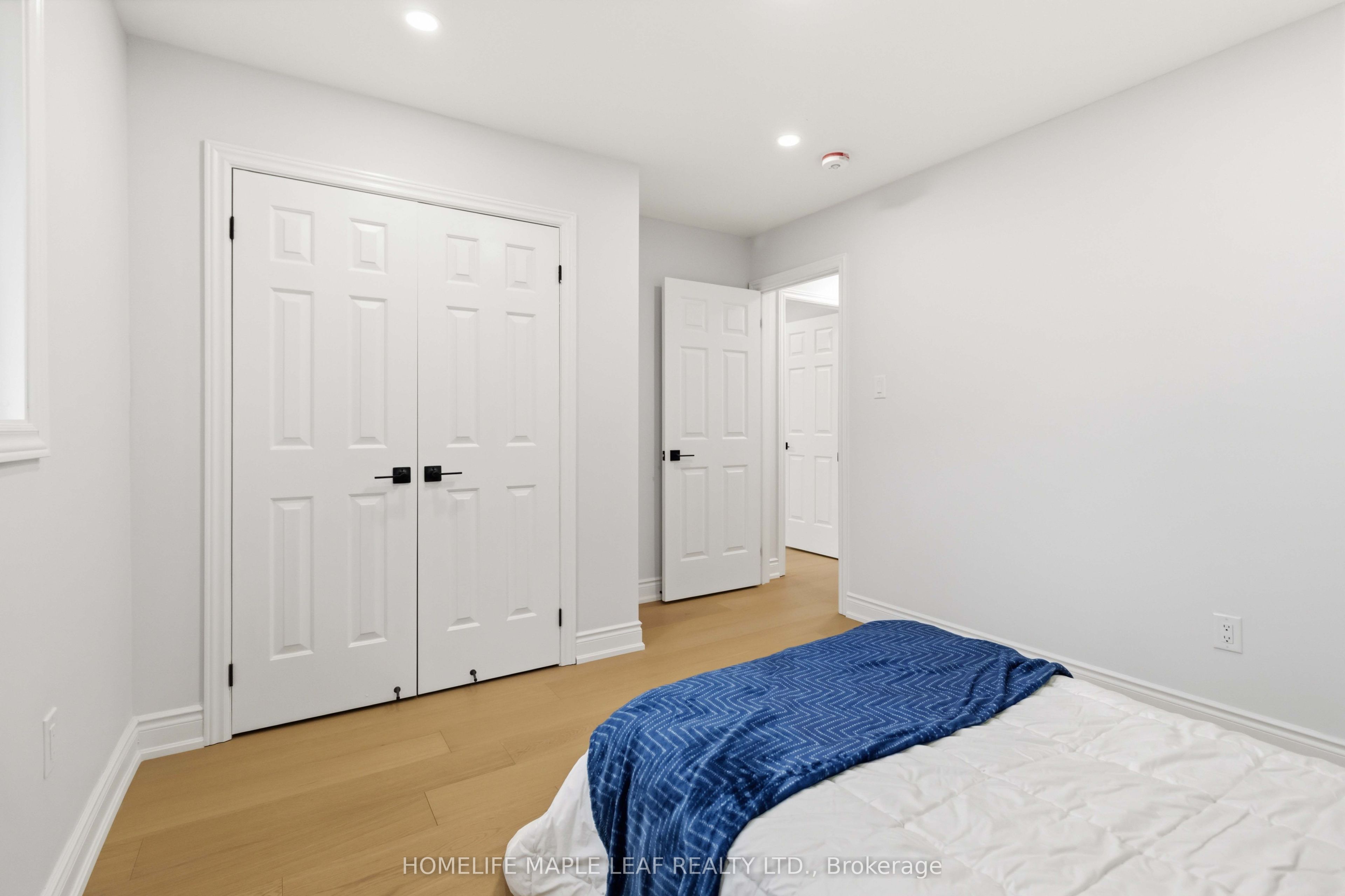 90 Burgby Avenue Property Photo 21