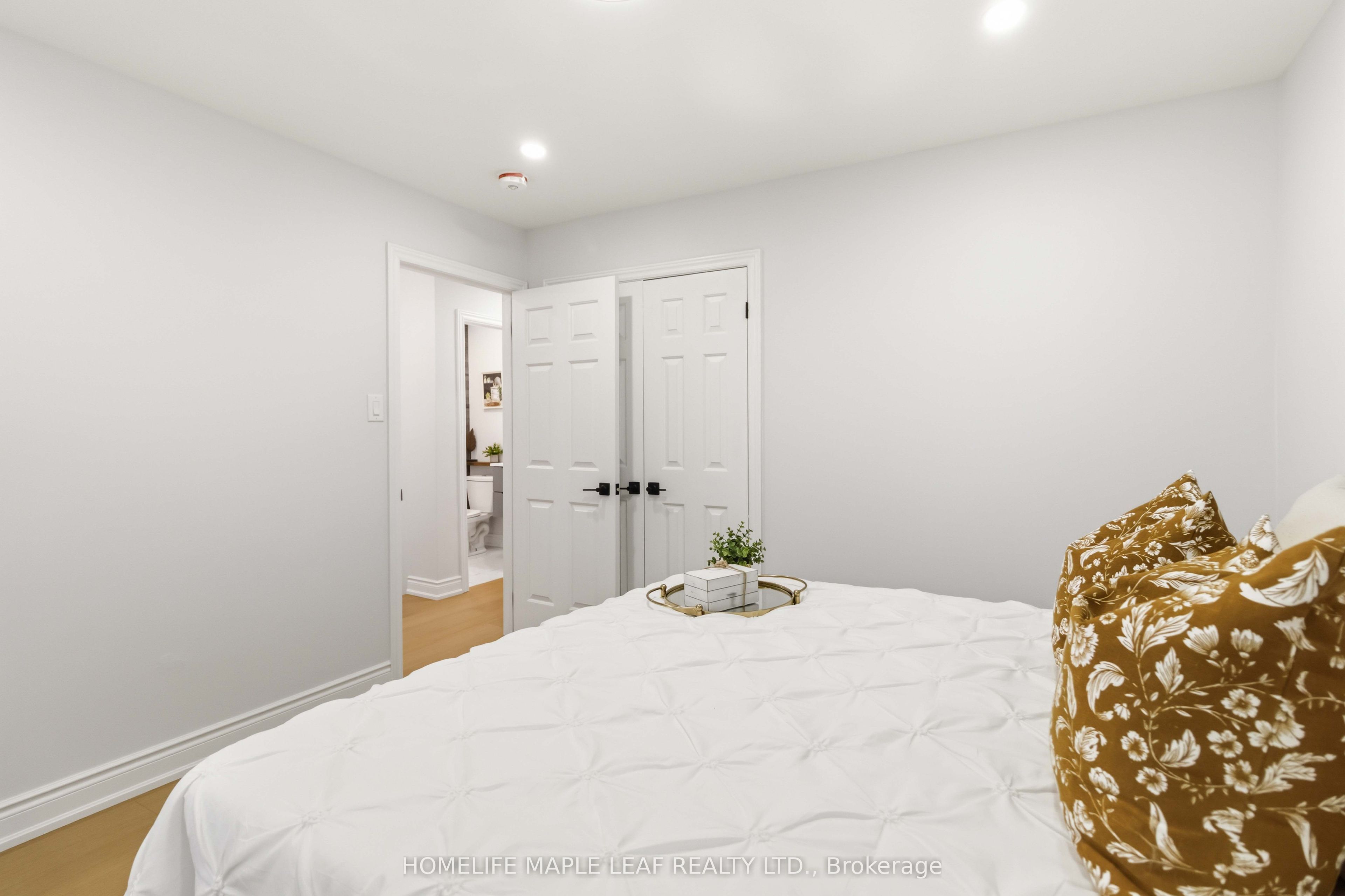 90 Burgby Avenue Property Photo 25