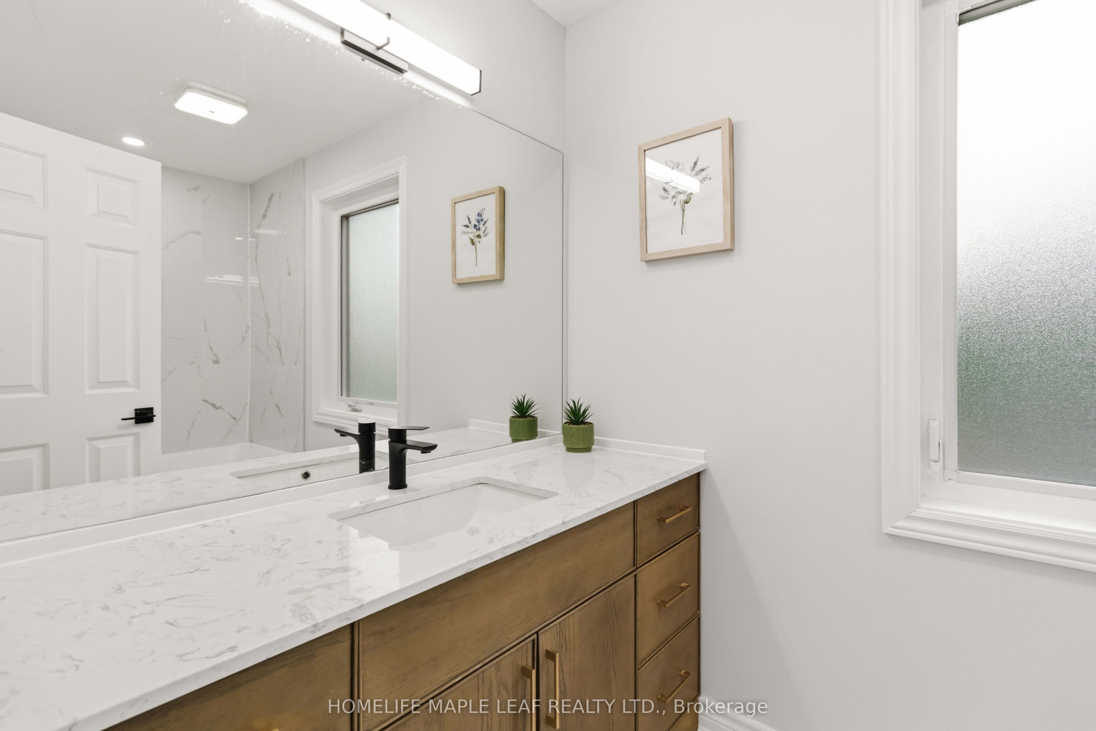 90 Burgby Avenue Property Photo 27