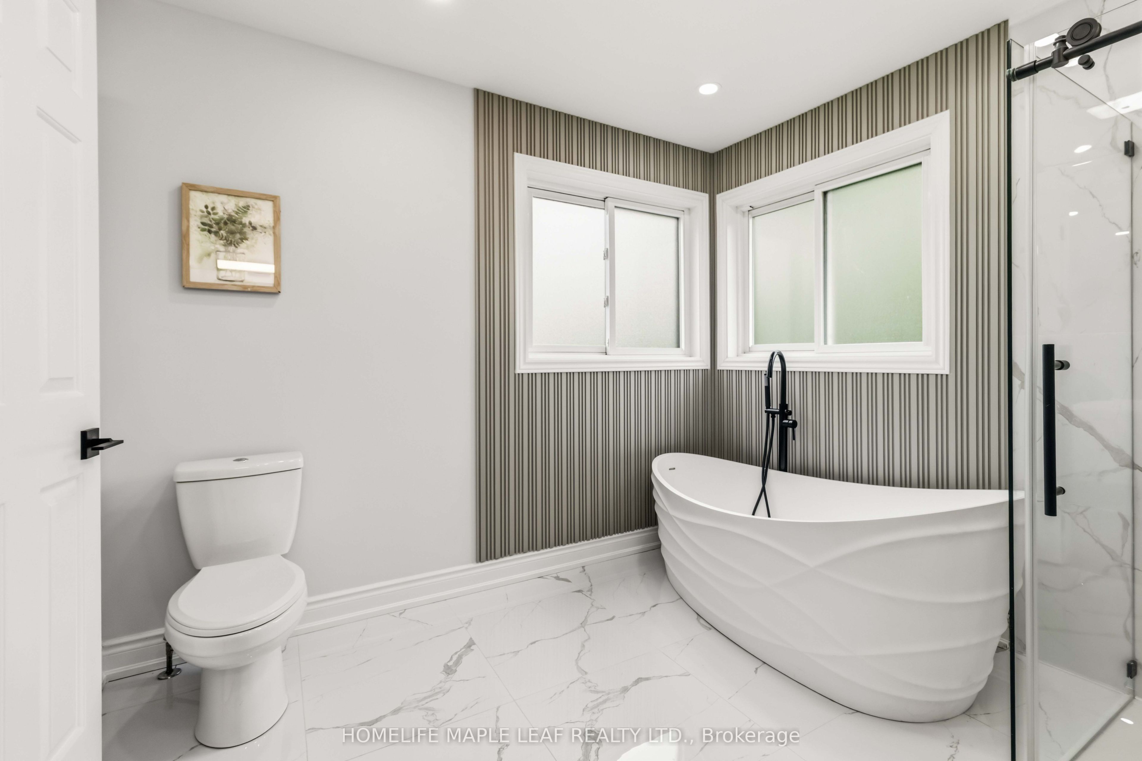 90 Burgby Avenue Property Photo 33