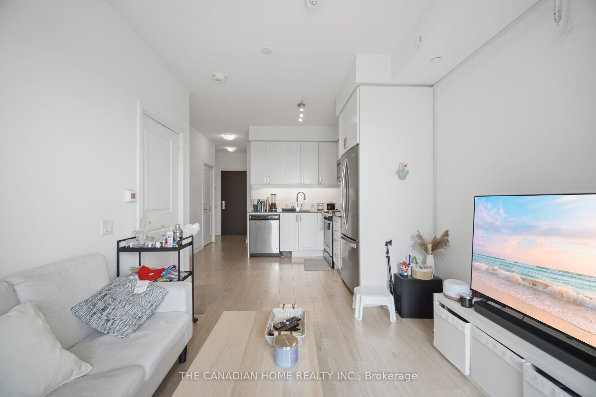8 Nahani Way E 3119 Property Photo 16