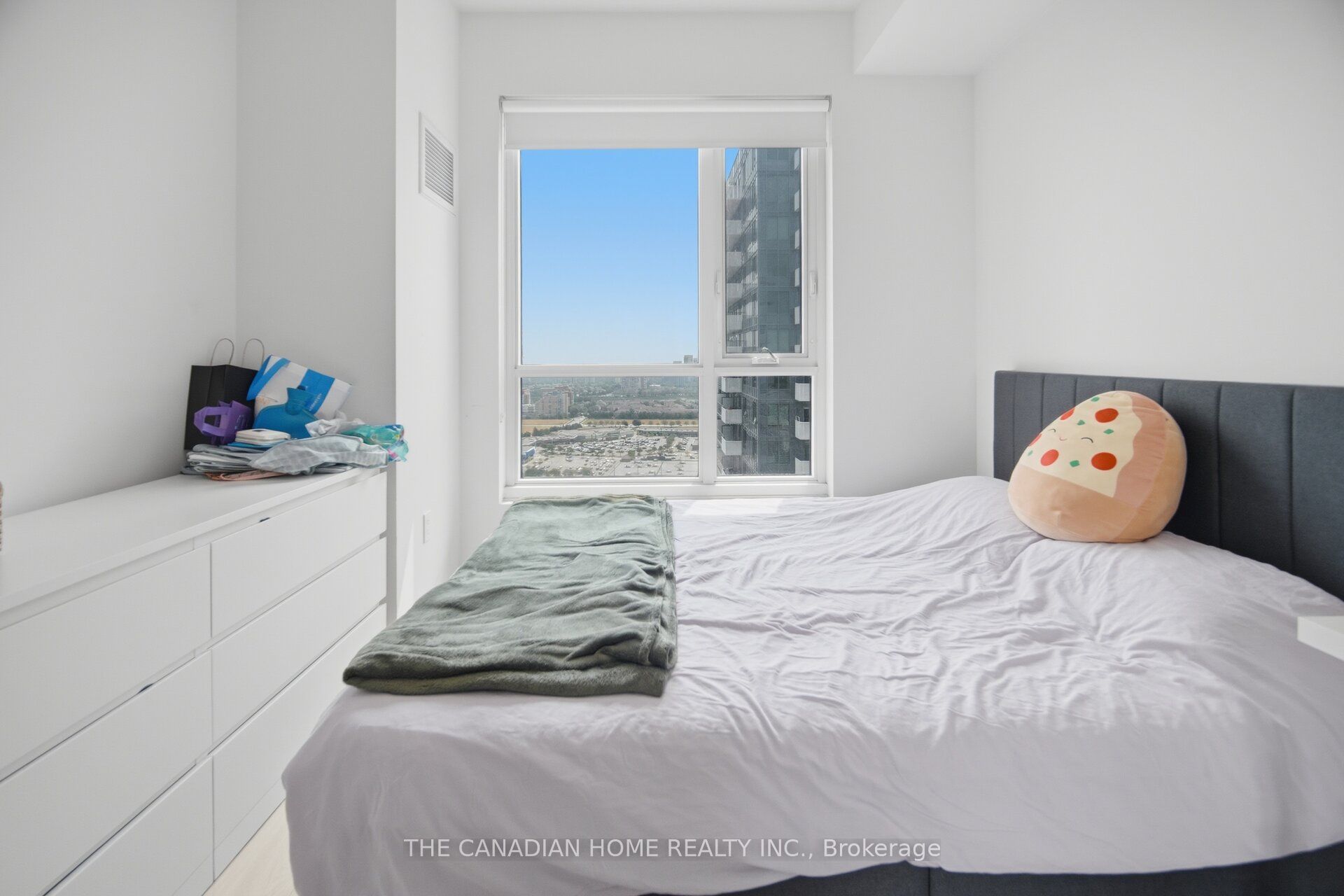 8 Nahani Way E 3119 Property Photo 23