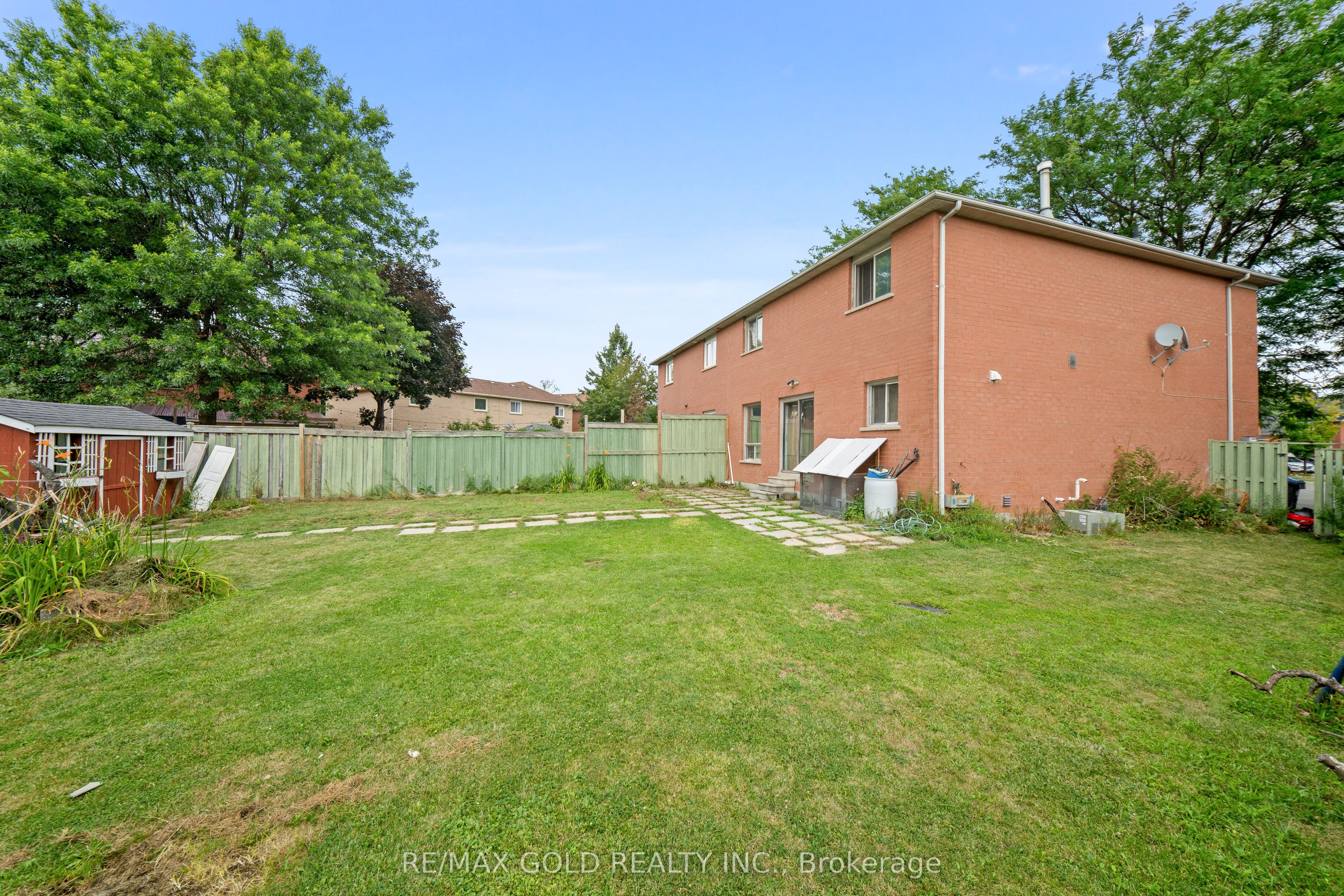 27 Lofty Pines Place Property Photo 7