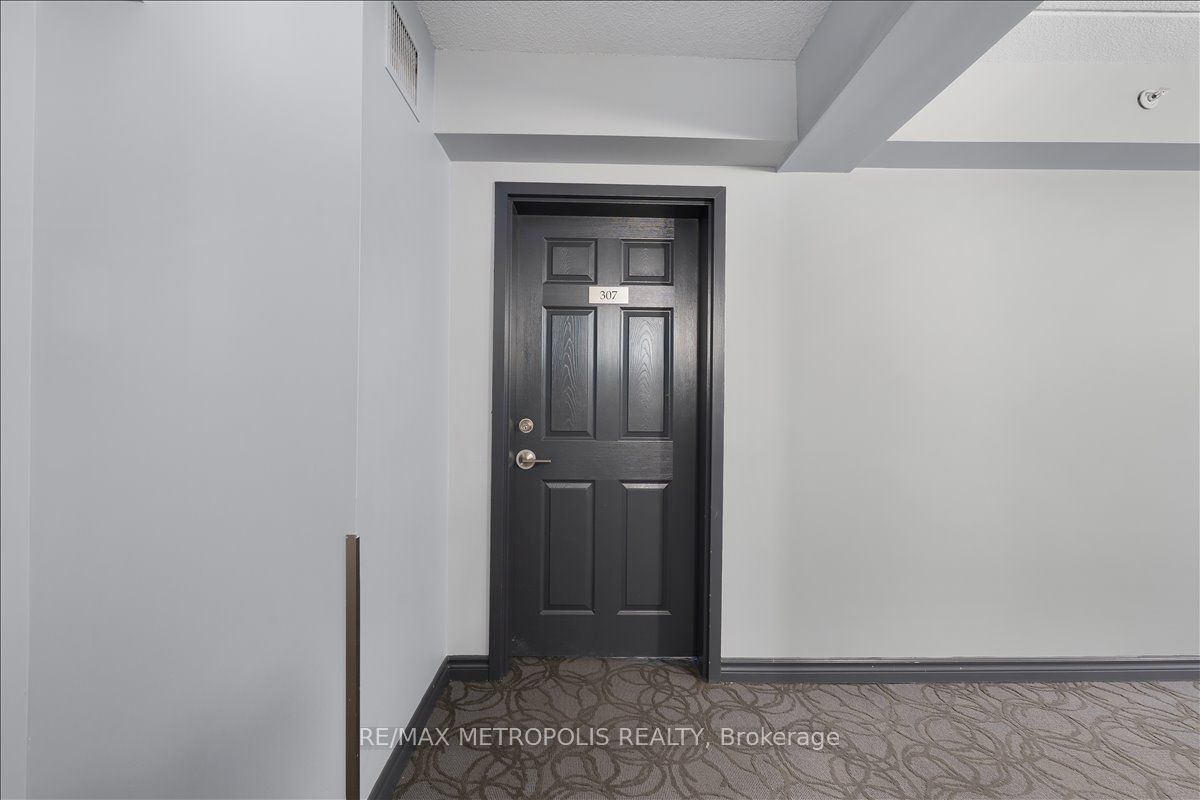1487 Maple Avenue 307 Property Photo 4