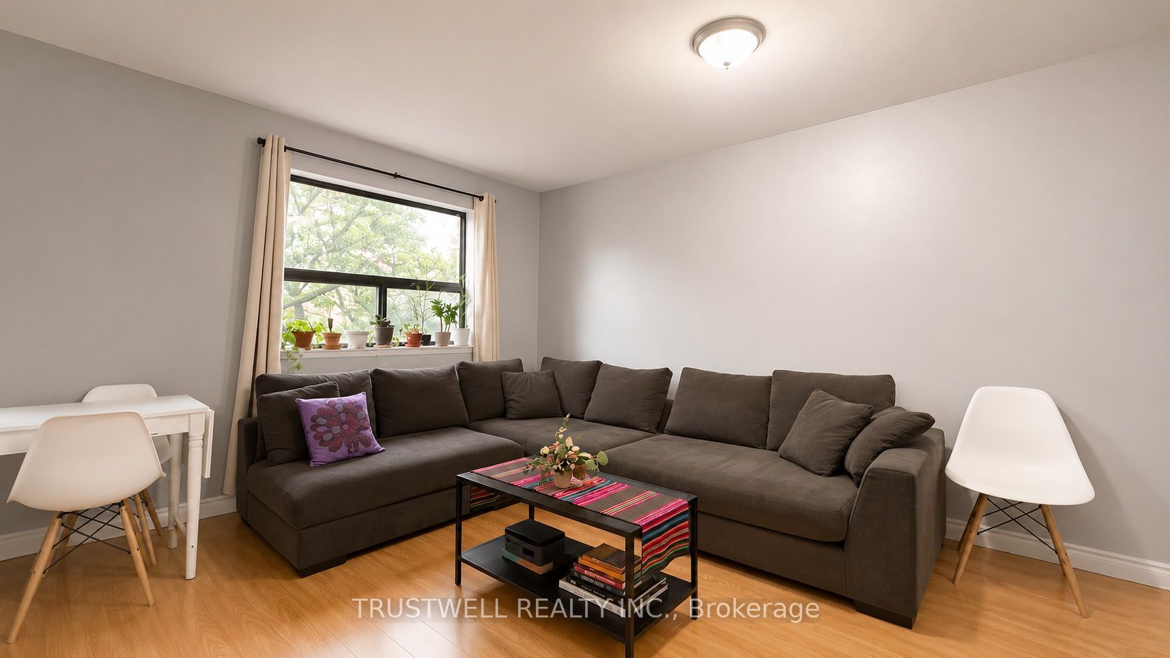 122 Atlantic Avenue Apt A Property Photo 2