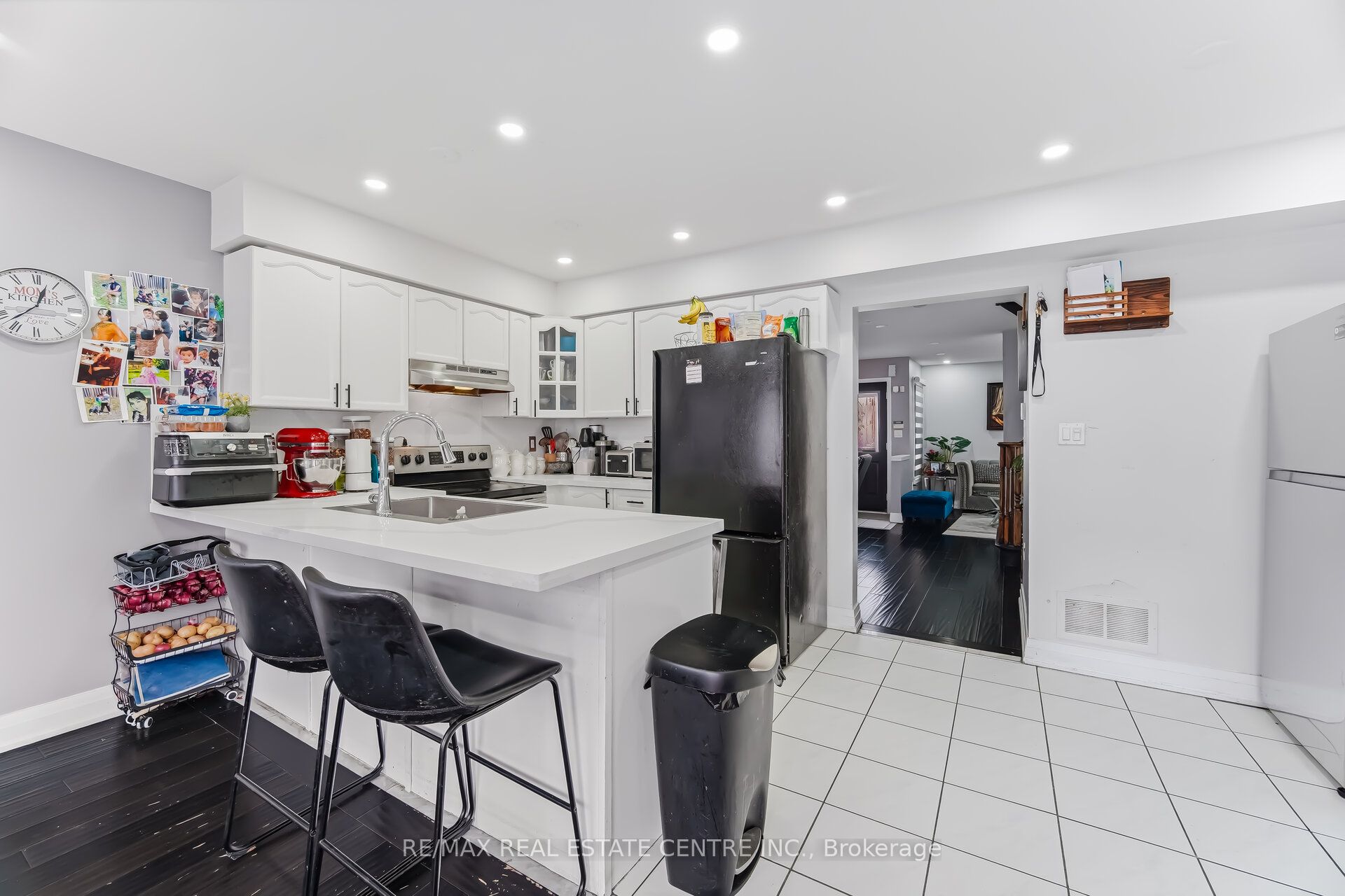 28 Mount Fuji Crescent Property Photo 13