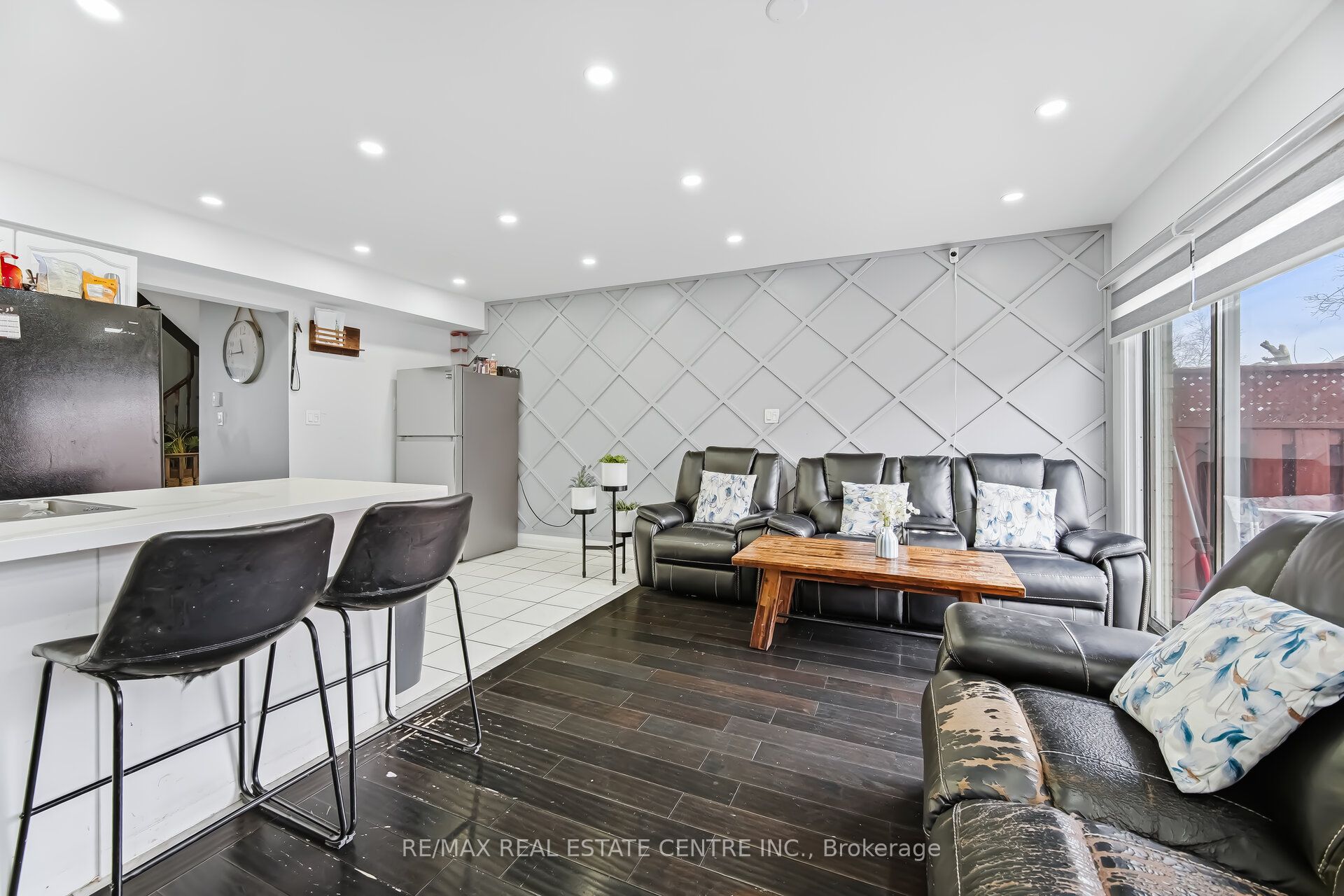 28 Mount Fuji Crescent Property Photo 20