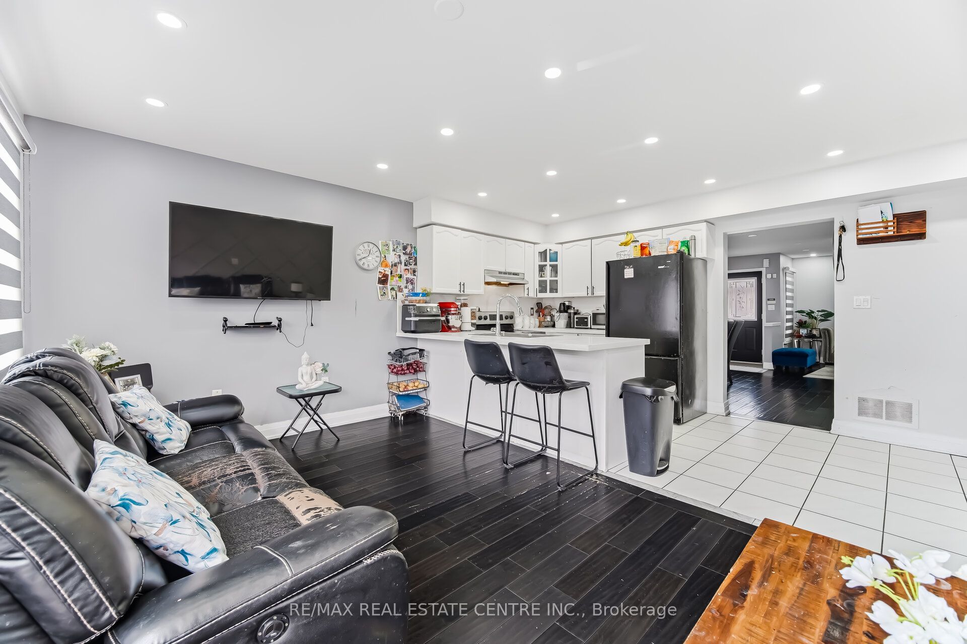 28 Mount Fuji Crescent Property Photo 21