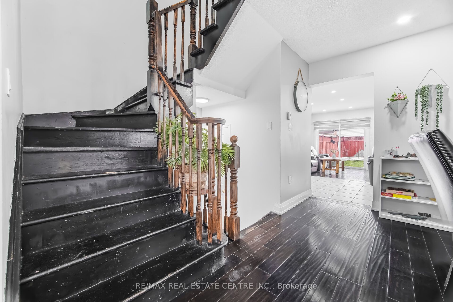 28 Mount Fuji Crescent Property Photo 23