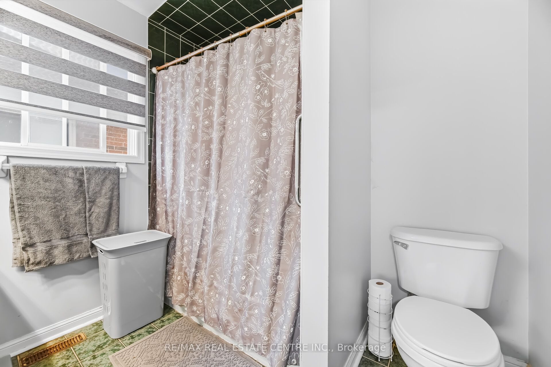 28 Mount Fuji Crescent Property Photo 28
