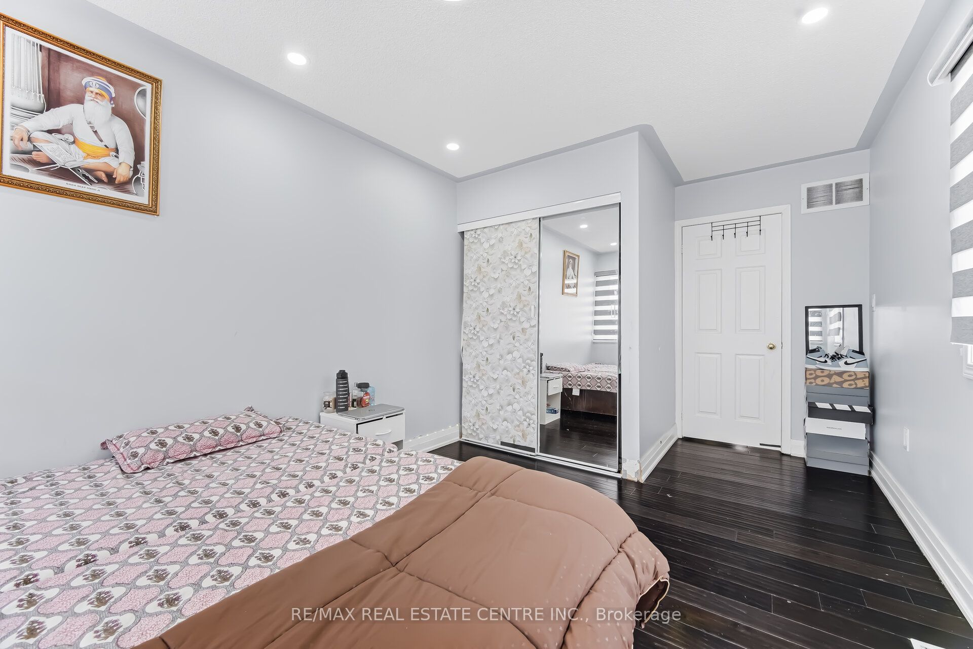 28 Mount Fuji Crescent Property Photo 37
