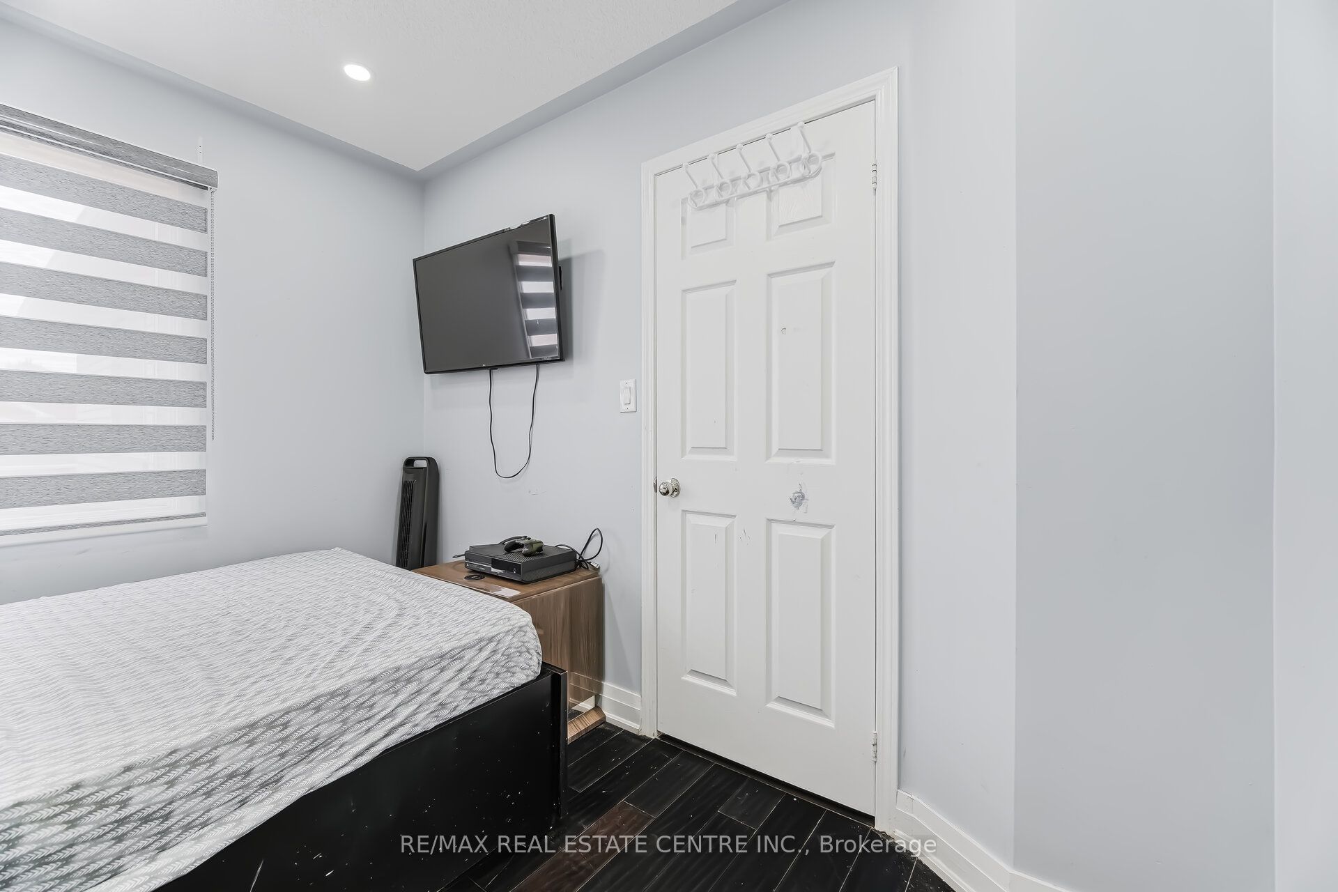 28 Mount Fuji Crescent Property Photo 39