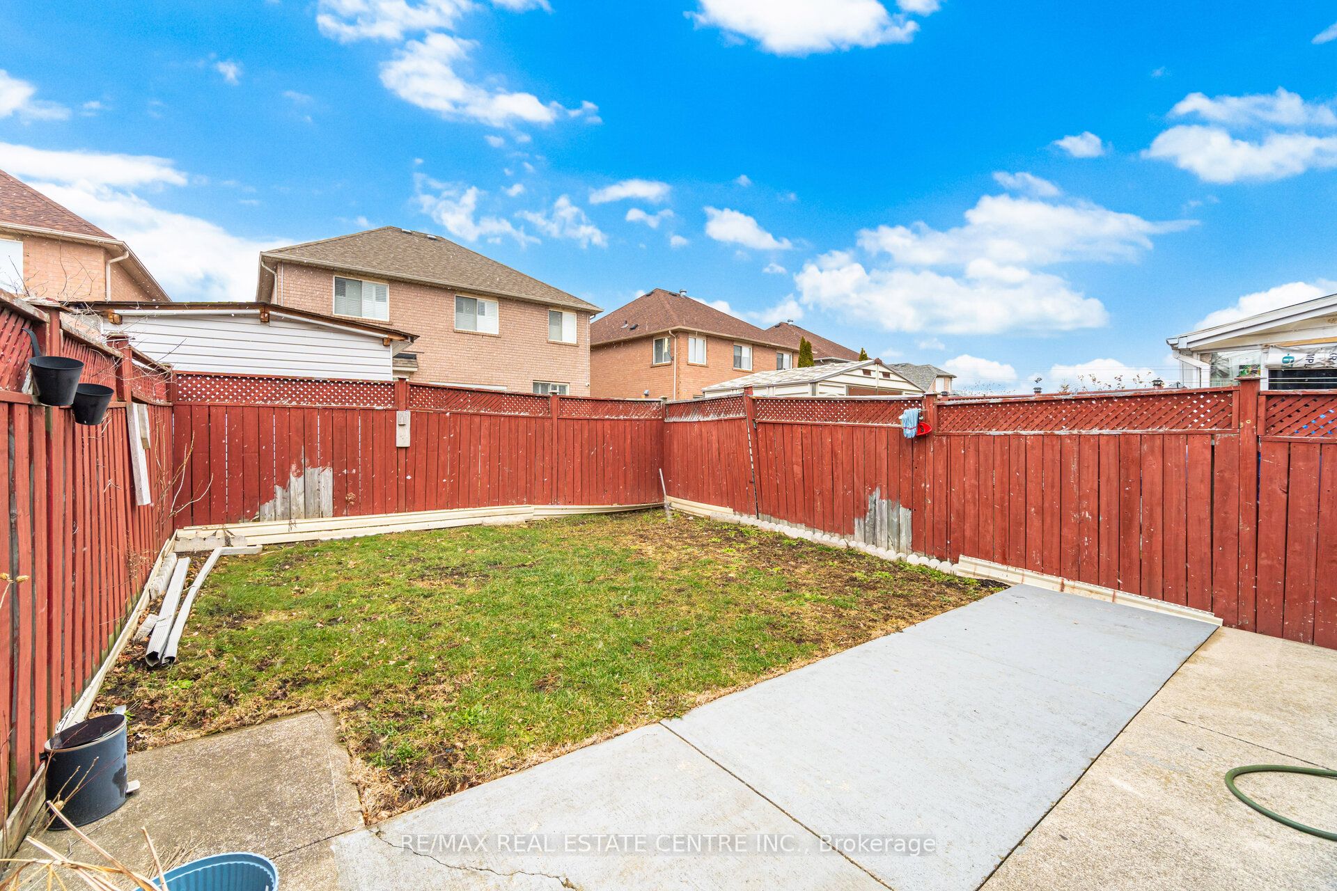 28 Mount Fuji Crescent Property Photo 42