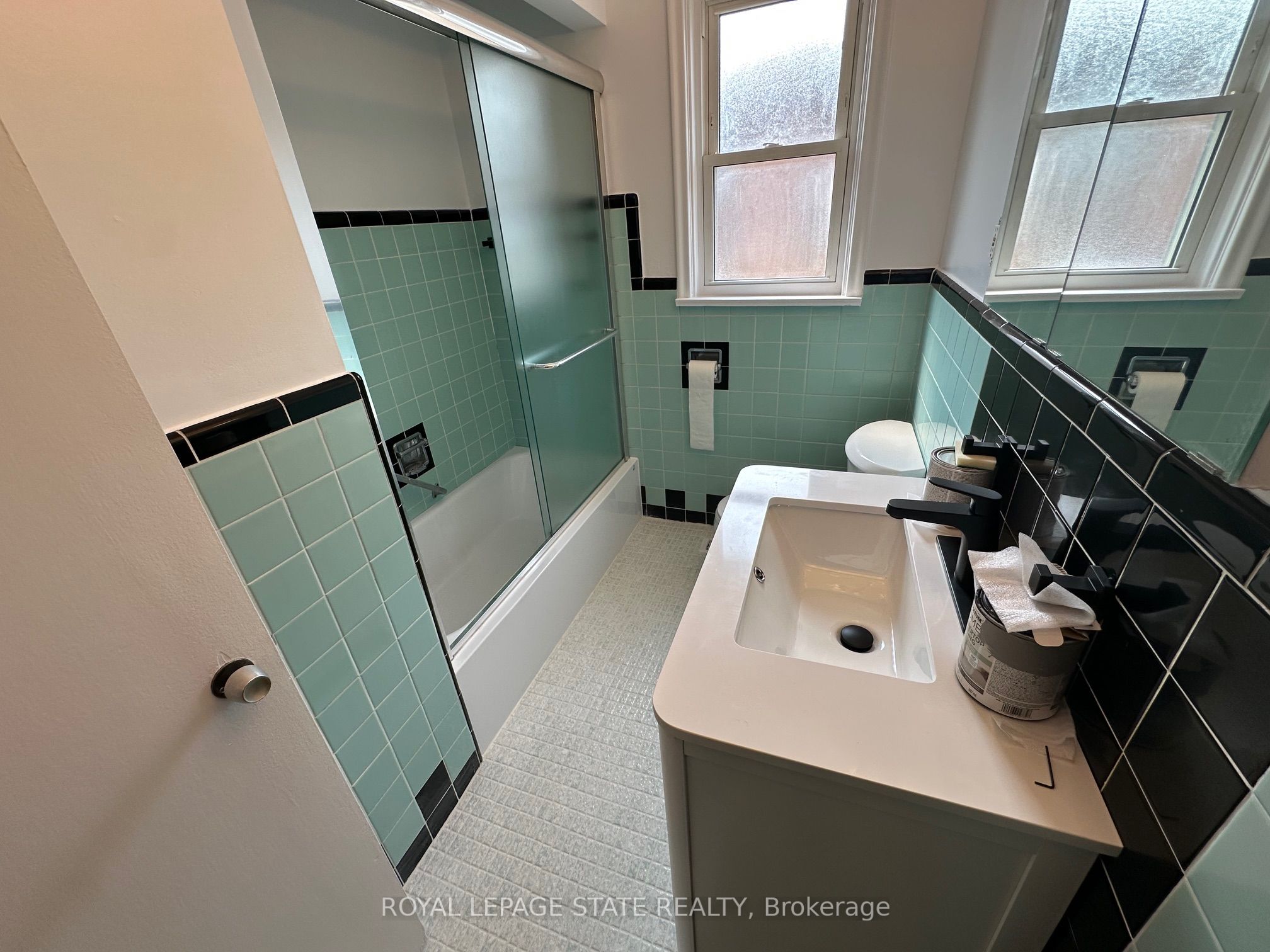 20 Lloyd Manor Road Property Photo 17