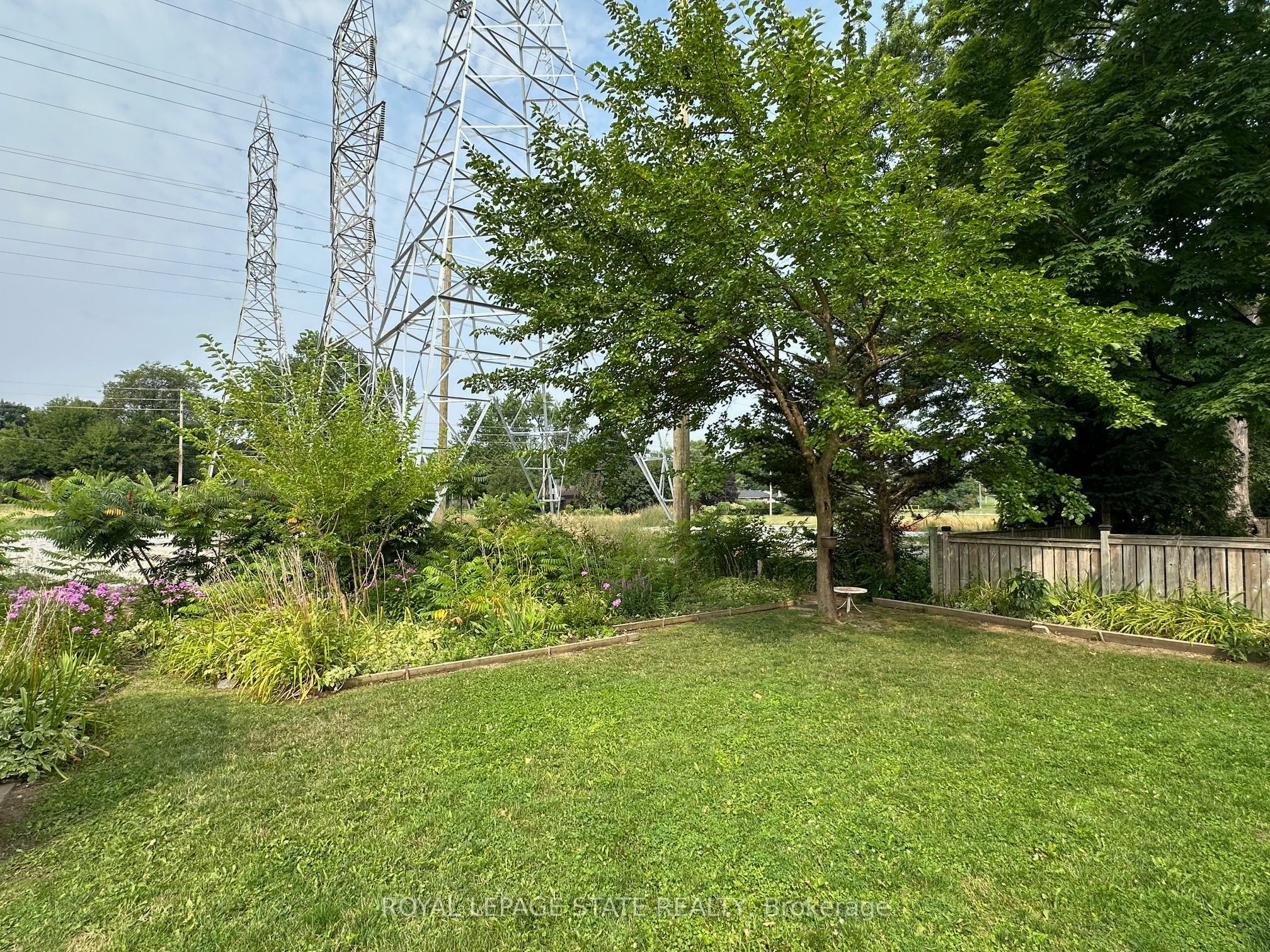 20 Lloyd Manor Road Property Photo 26