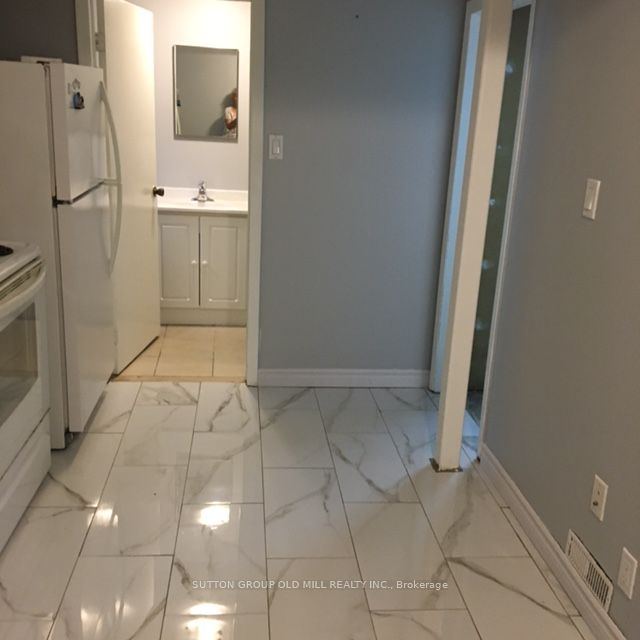 1563 Albion Road 64 Property Photo 6