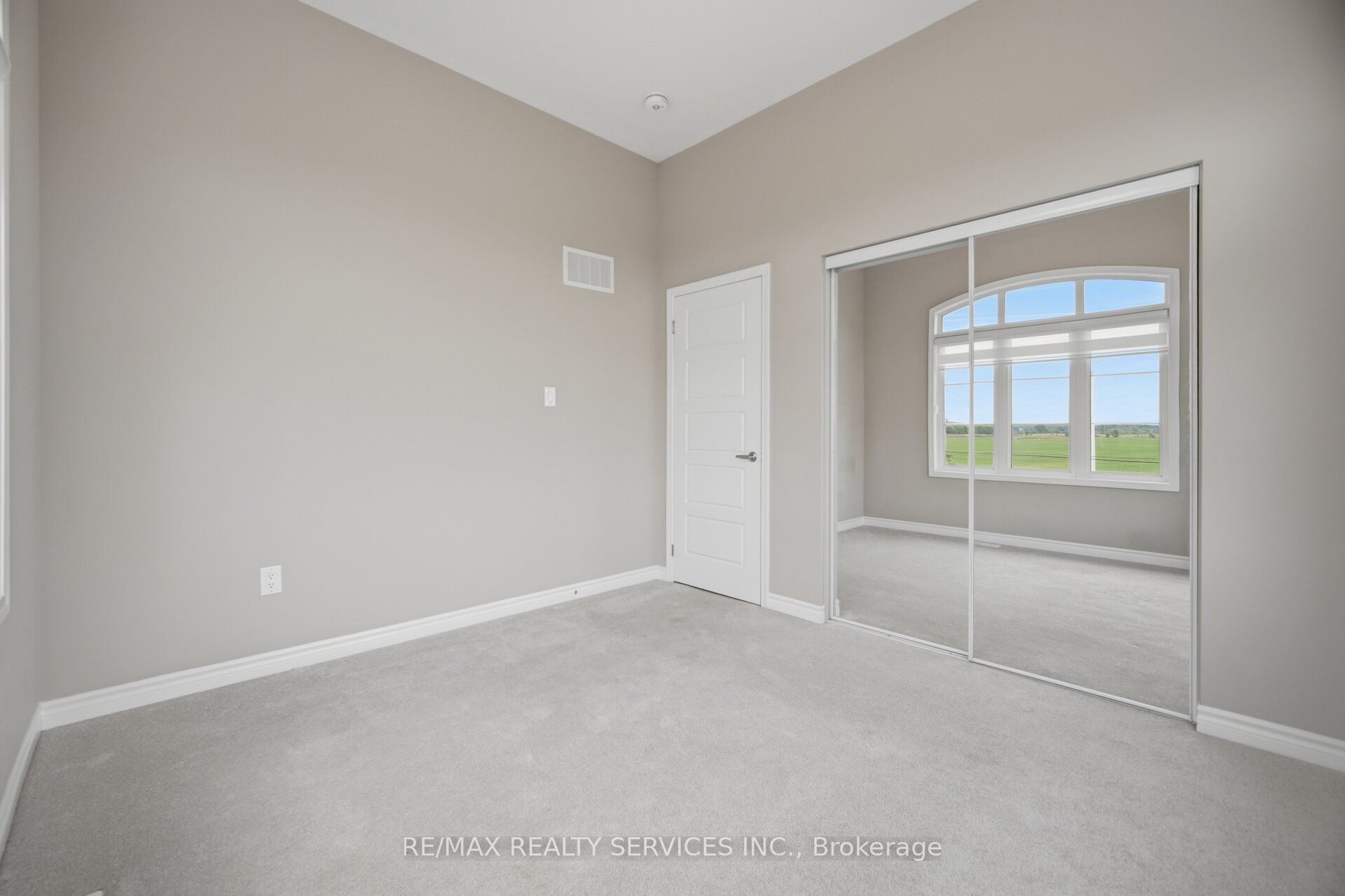 542 Boyd Lane Property Photo 34