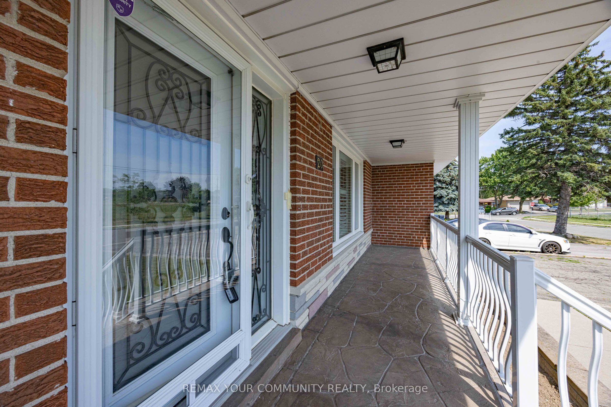20 Linthurst Avenue Property Photo 5