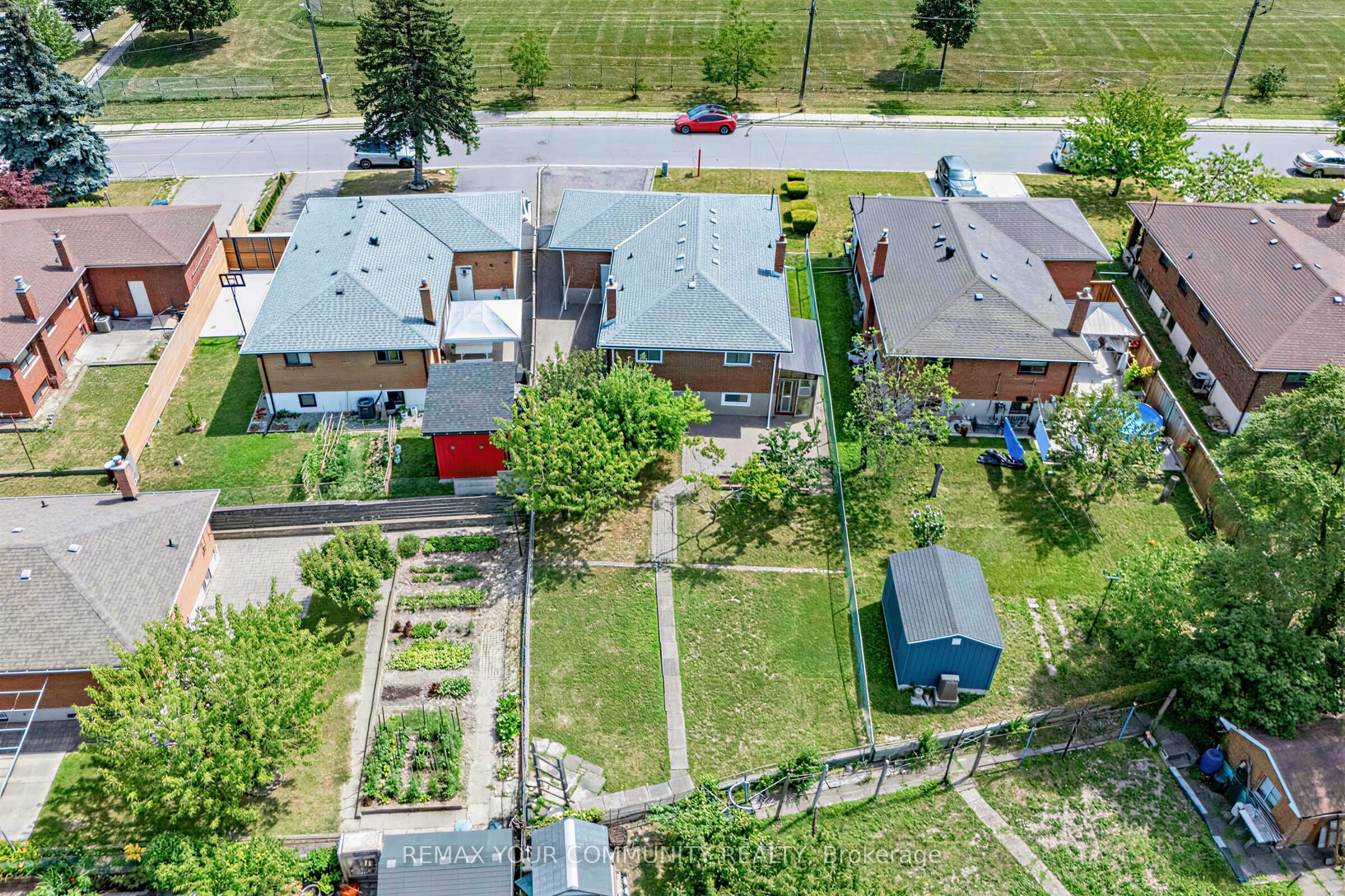 20 Linthurst Avenue Property Photo 47
