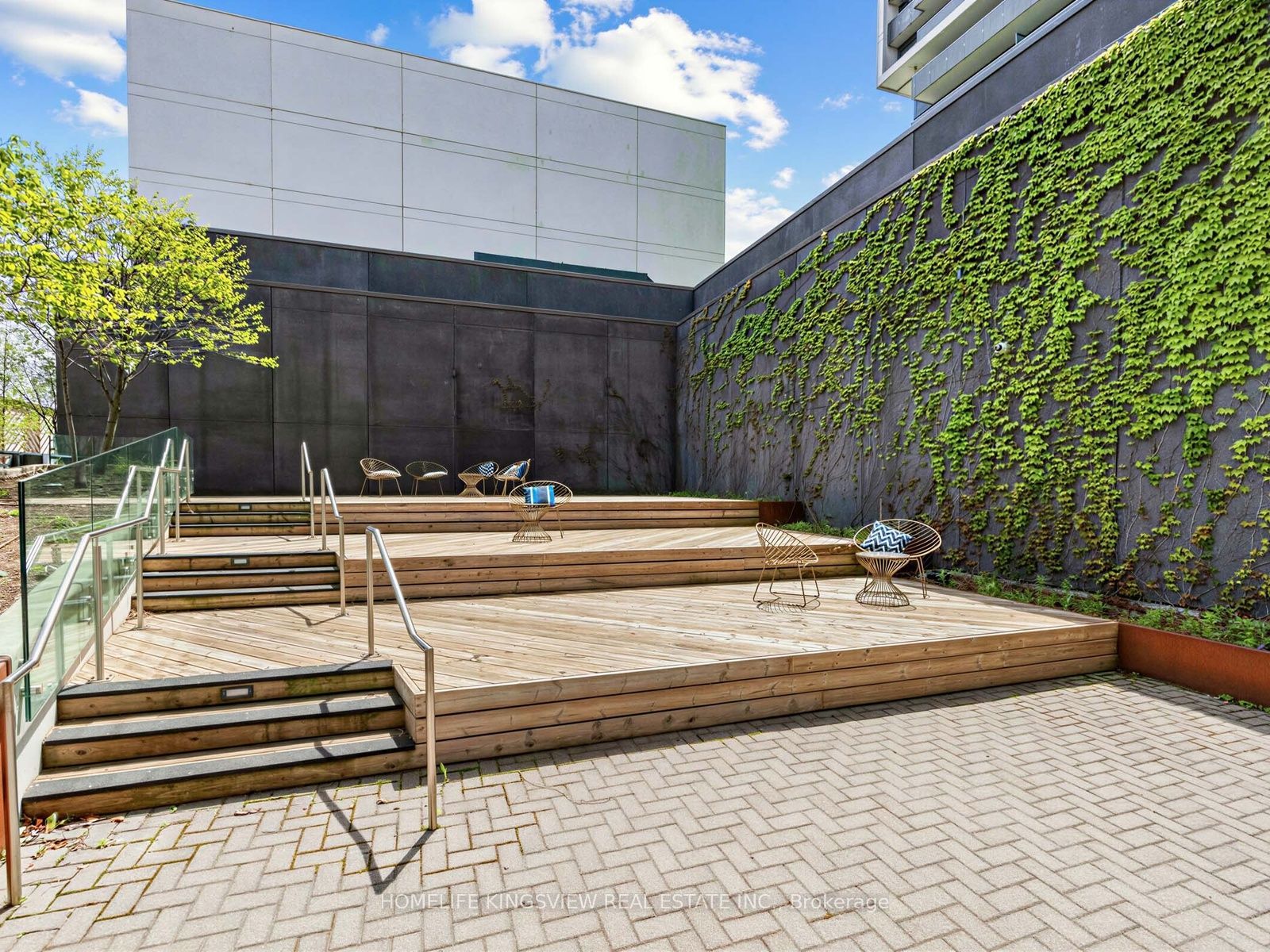 160 Flemington Road 311 Property Photo 29