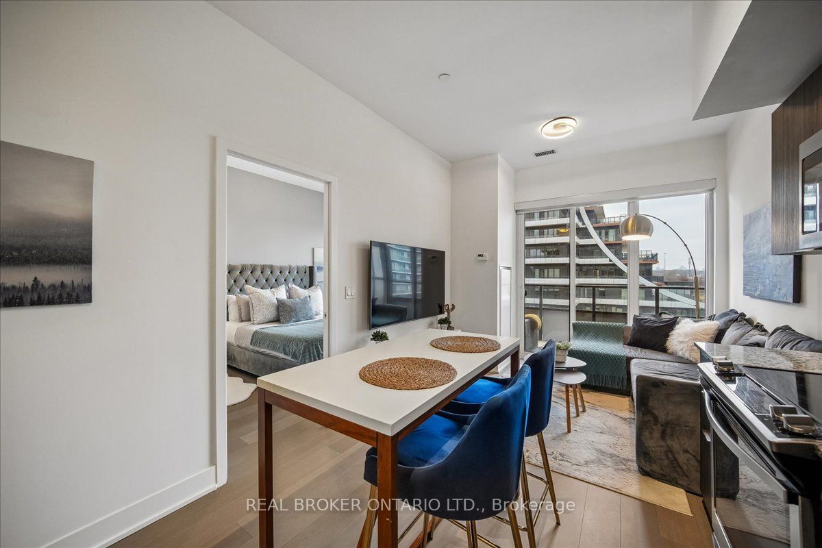 20 Shore Breeze Drive 603 Property Photo 1
