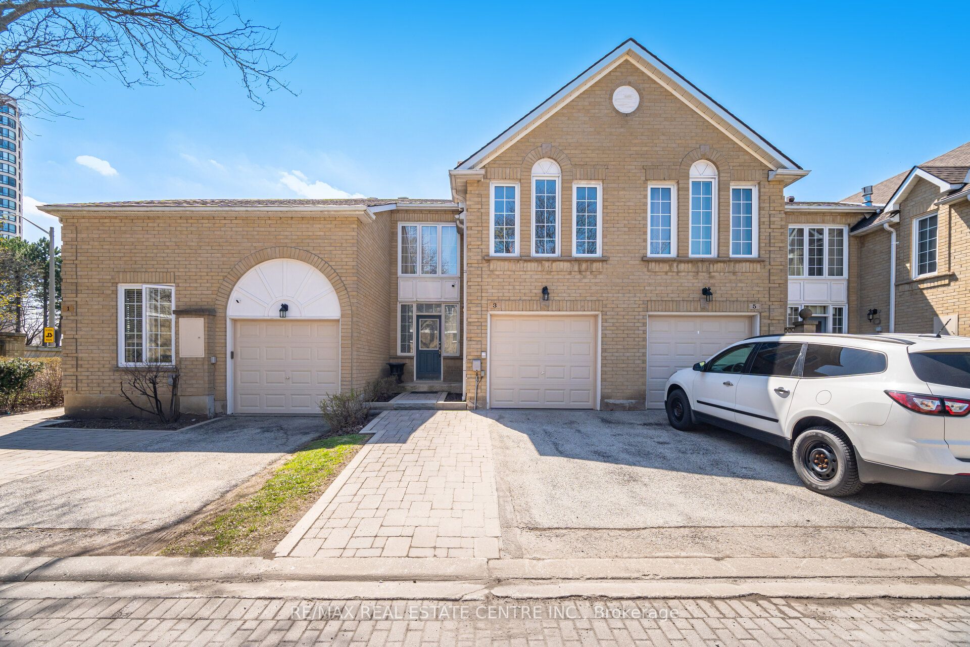 3 Hartnell Square 2 Property Photo 2