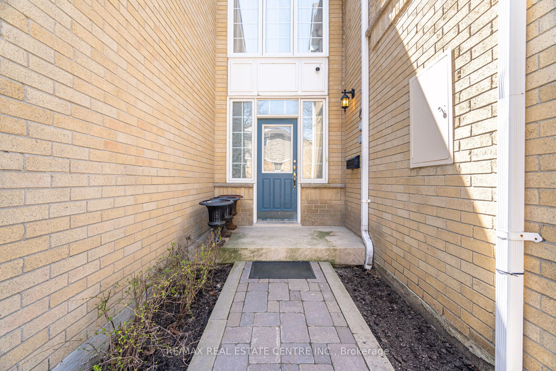 3 Hartnell Square 2 Property Photo 4