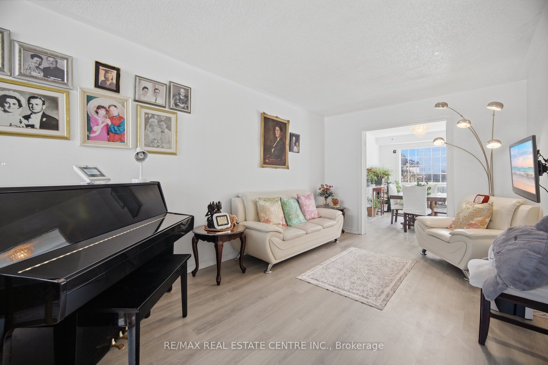 3 Hartnell Square 2 Property Photo 6