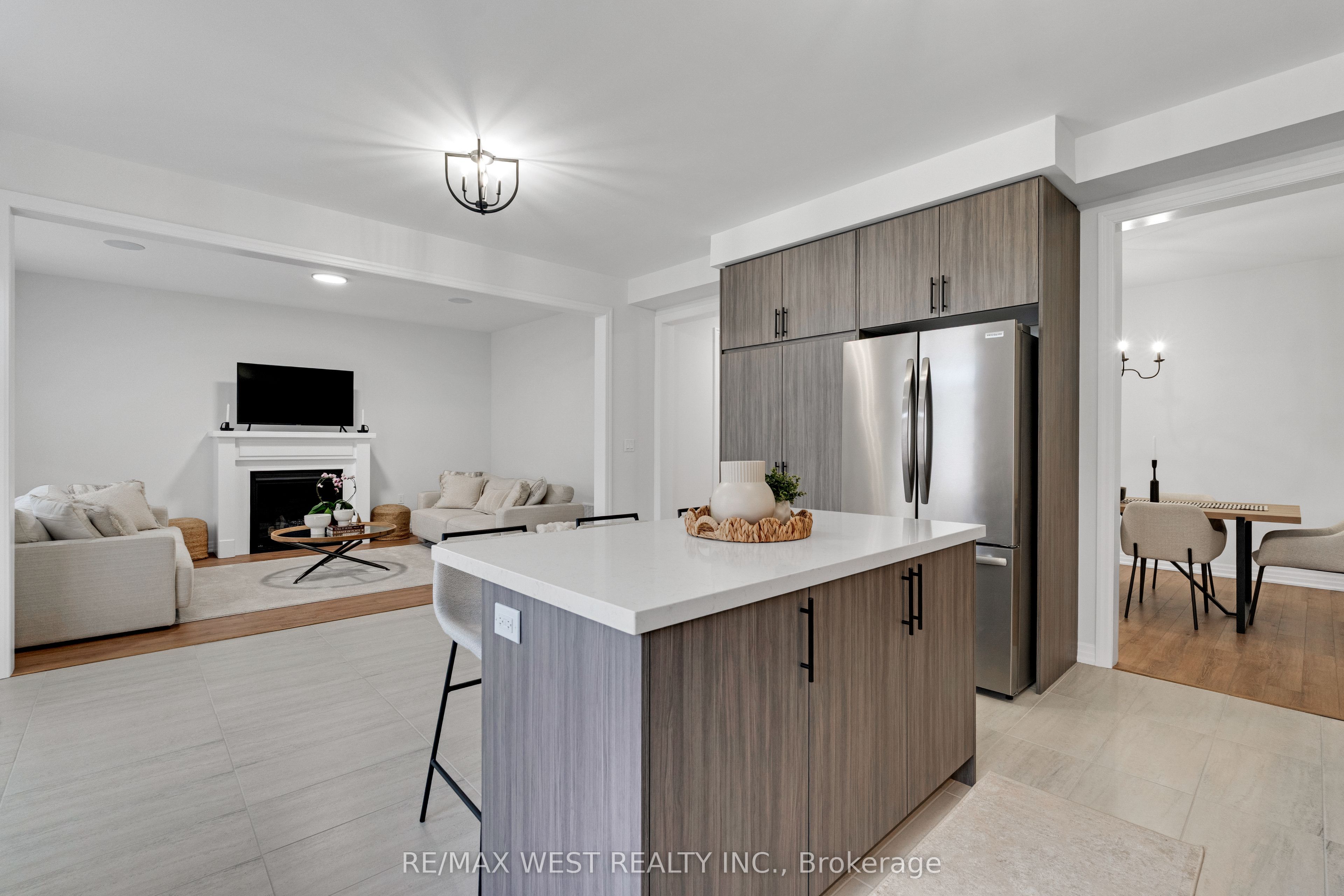 24 Hanton Crescent Property Photo 11