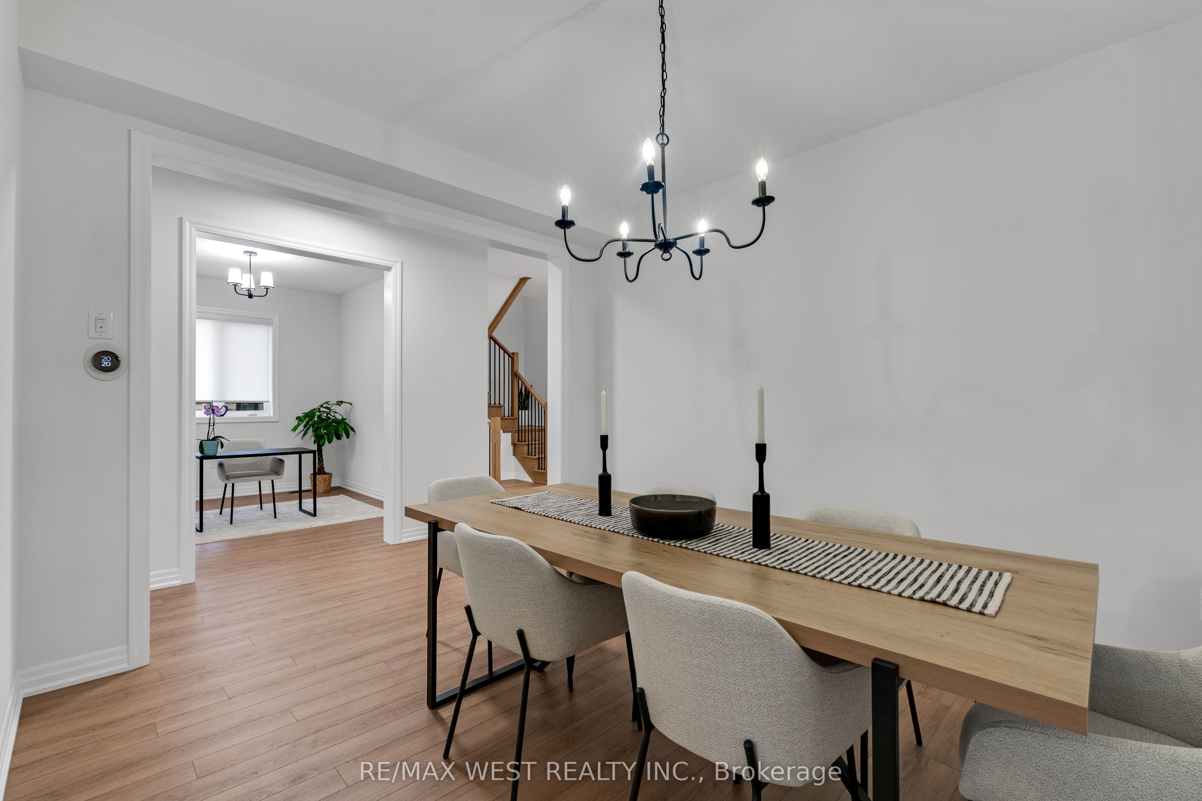 24 Hanton Crescent Property Photo 14