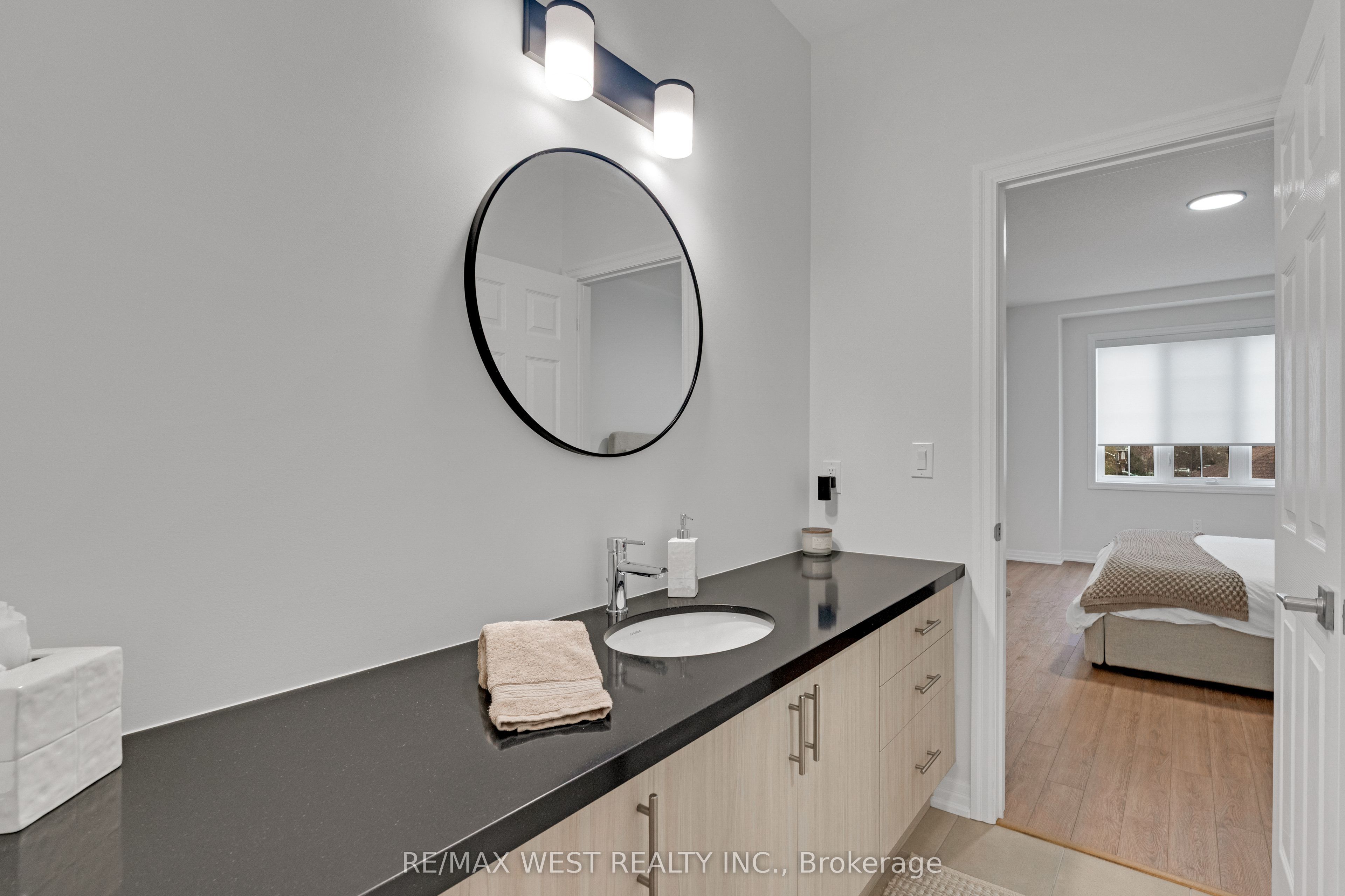 24 Hanton Crescent Property Photo 30