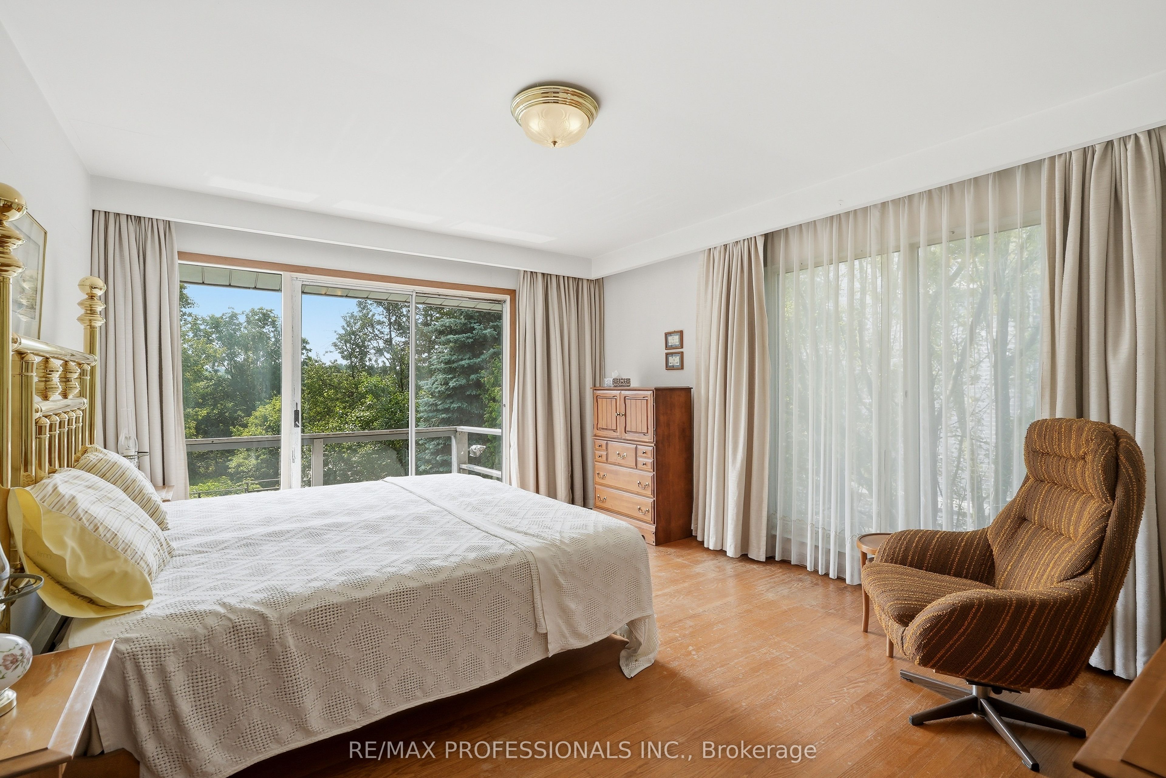 189 Edenbridge Drive Property Photo 19