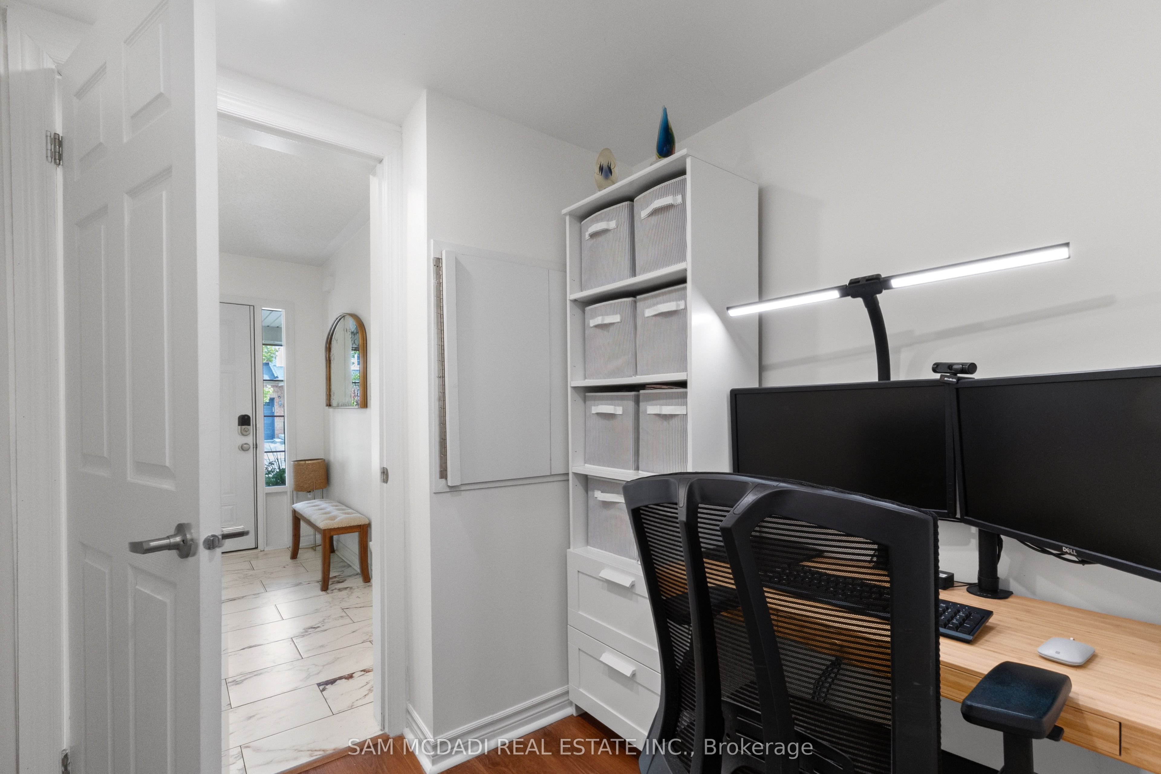 886 Fowles Court Property Photo 7