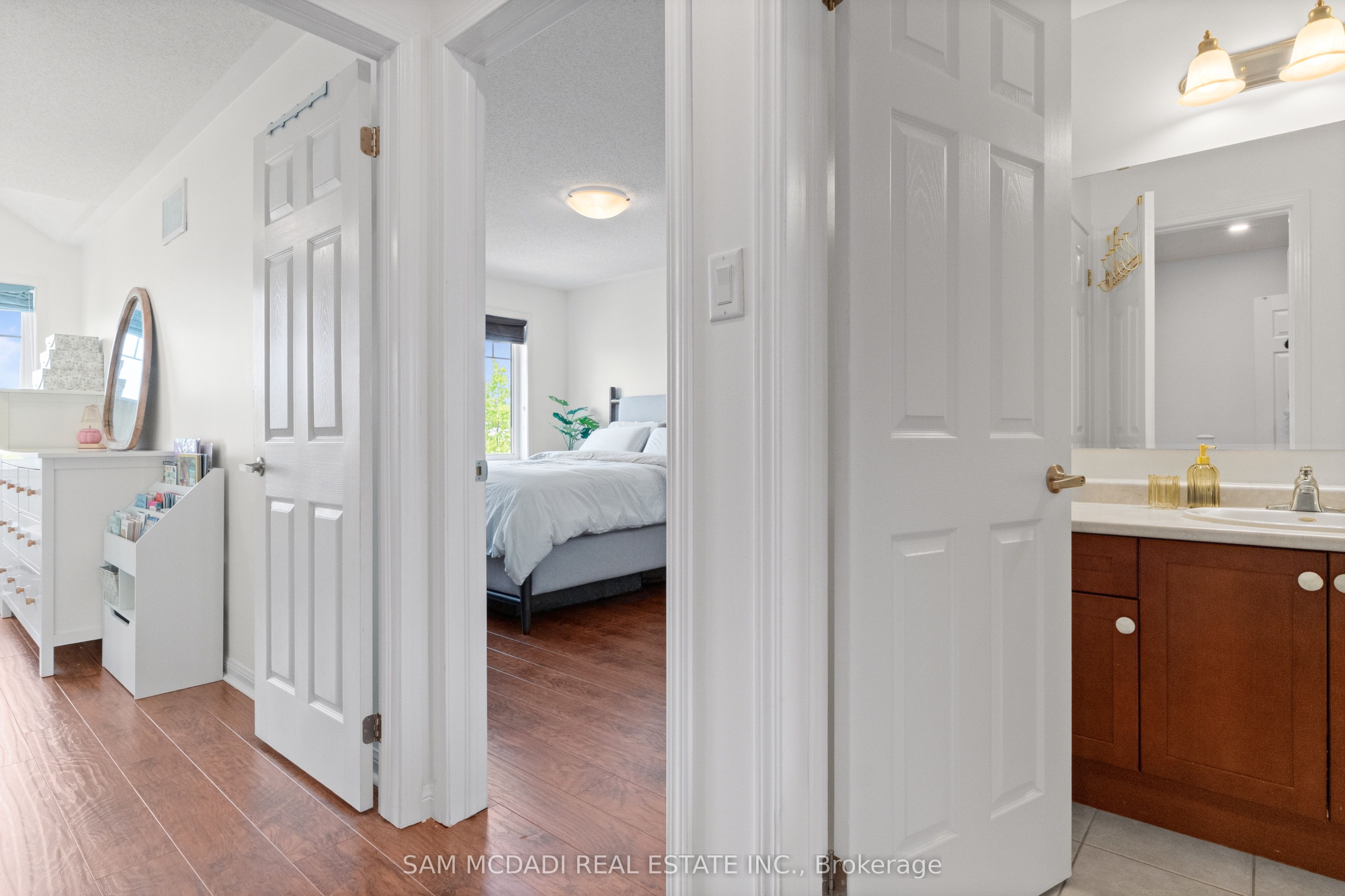886 Fowles Court Property Photo 20