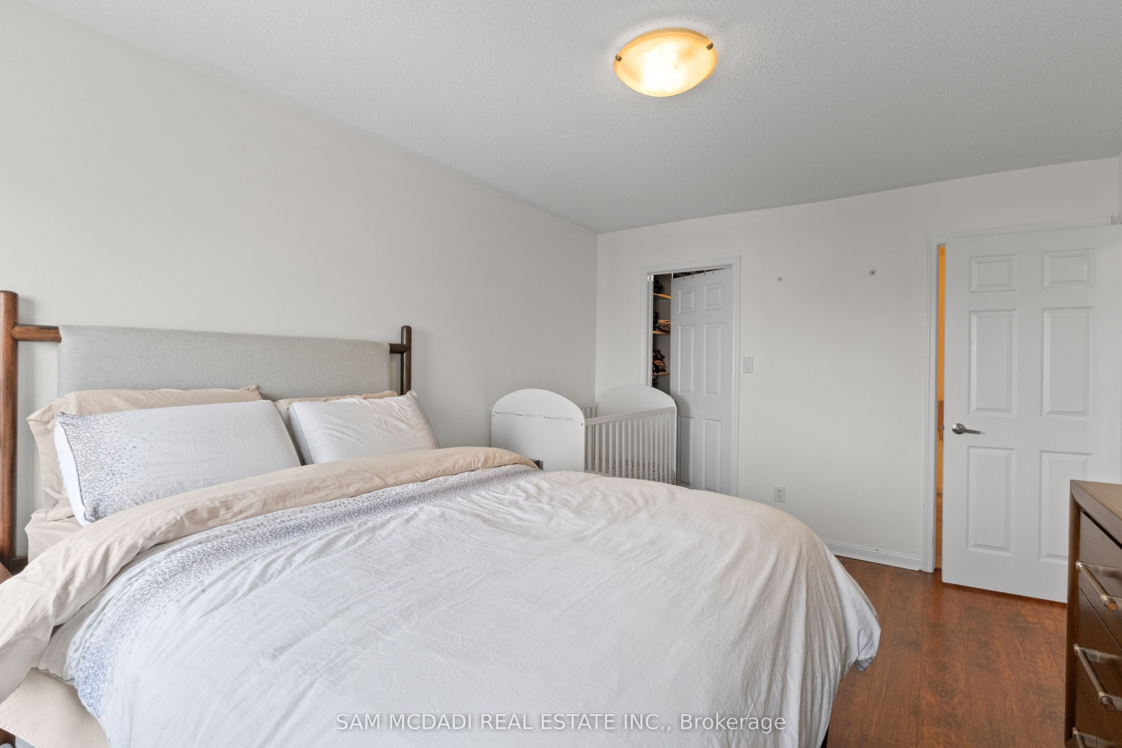 886 Fowles Court Property Photo 22