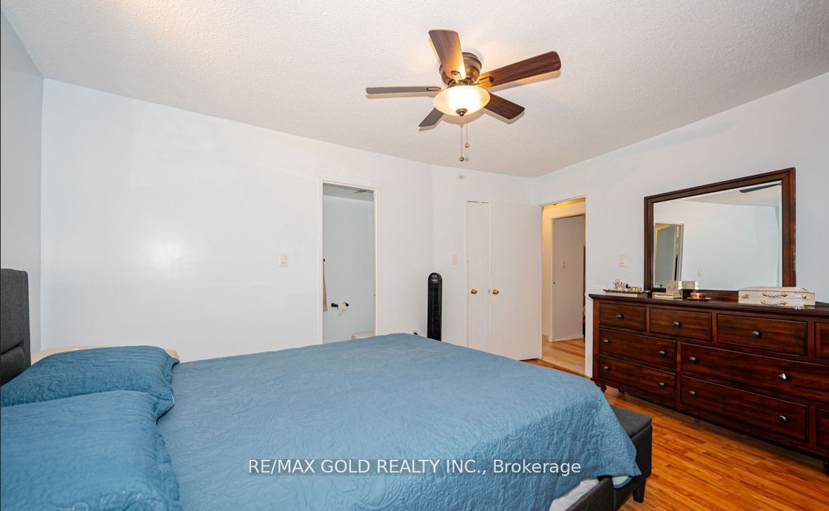 330 Dixon Road 2107 Property Photo 16