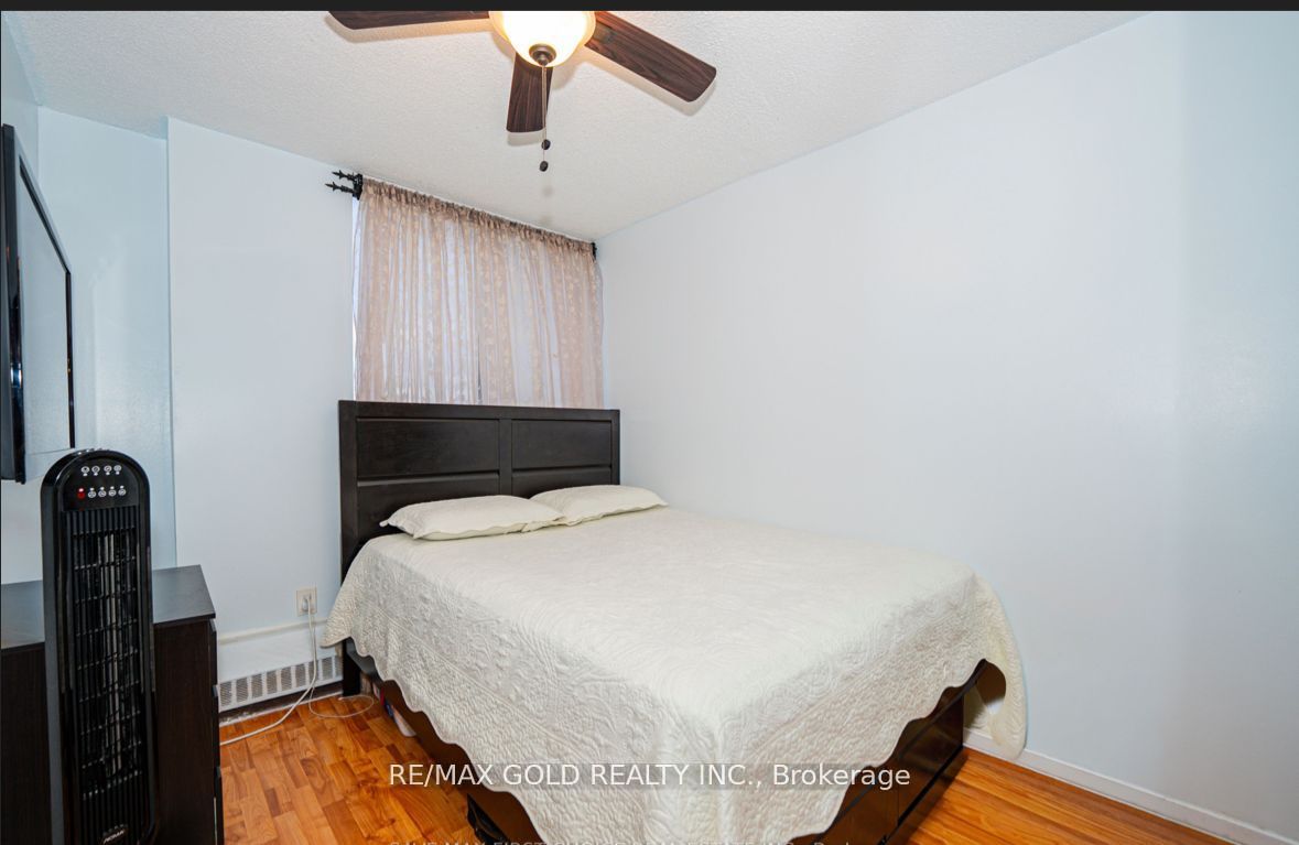 330 Dixon Road 2107 Property Photo 23