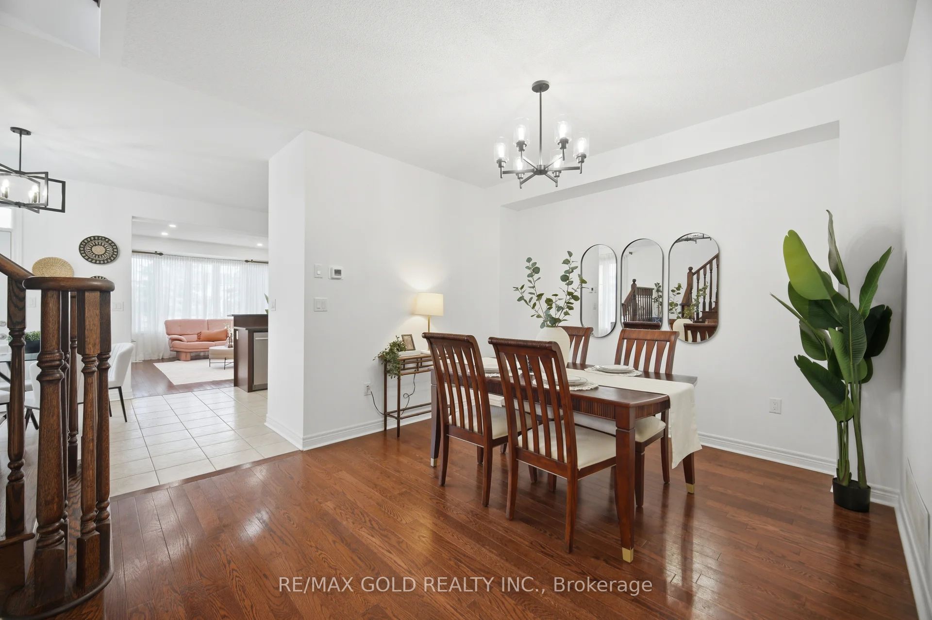 29 Aspenview Avenue Property Photo 8