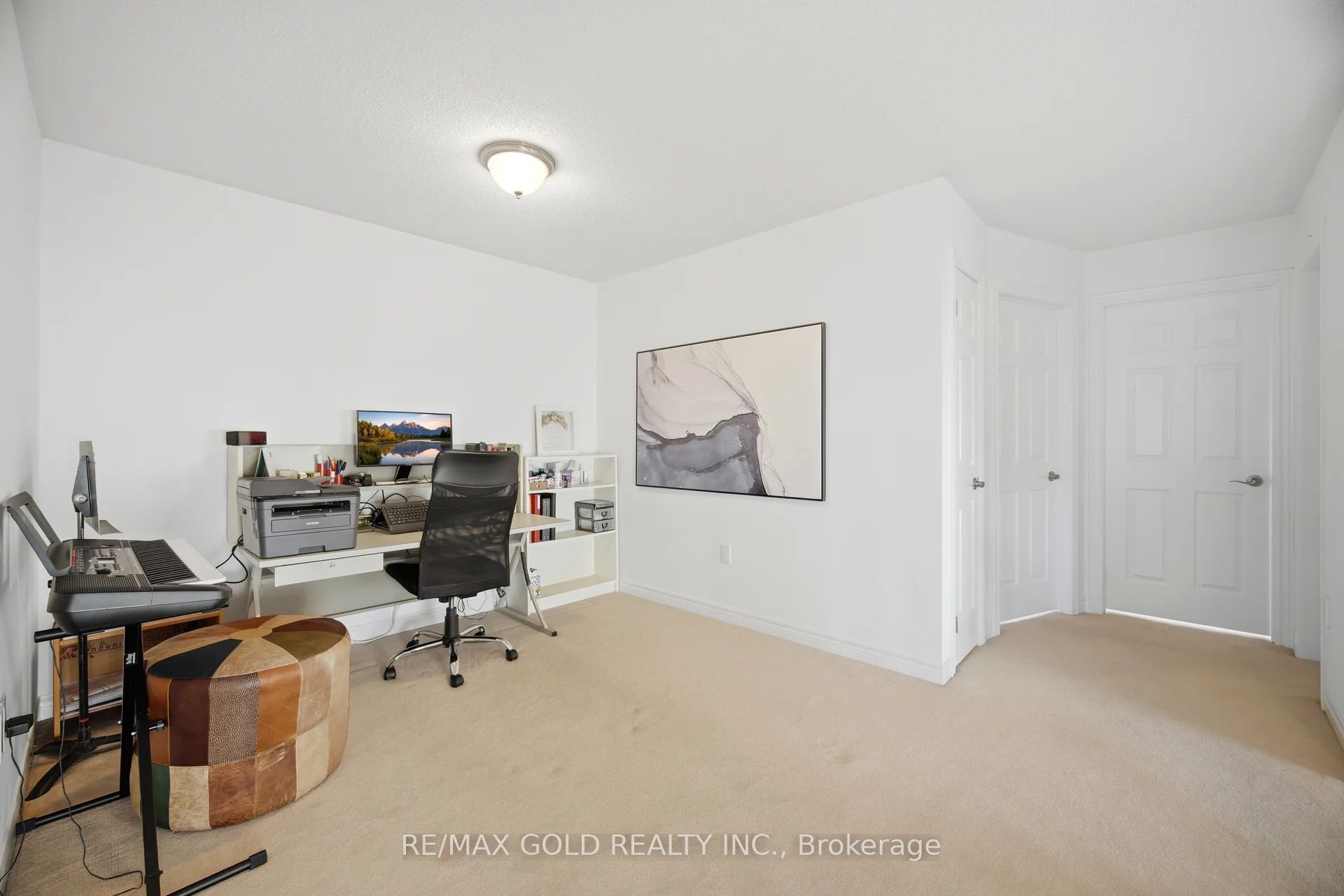 29 Aspenview Avenue Property Photo 21