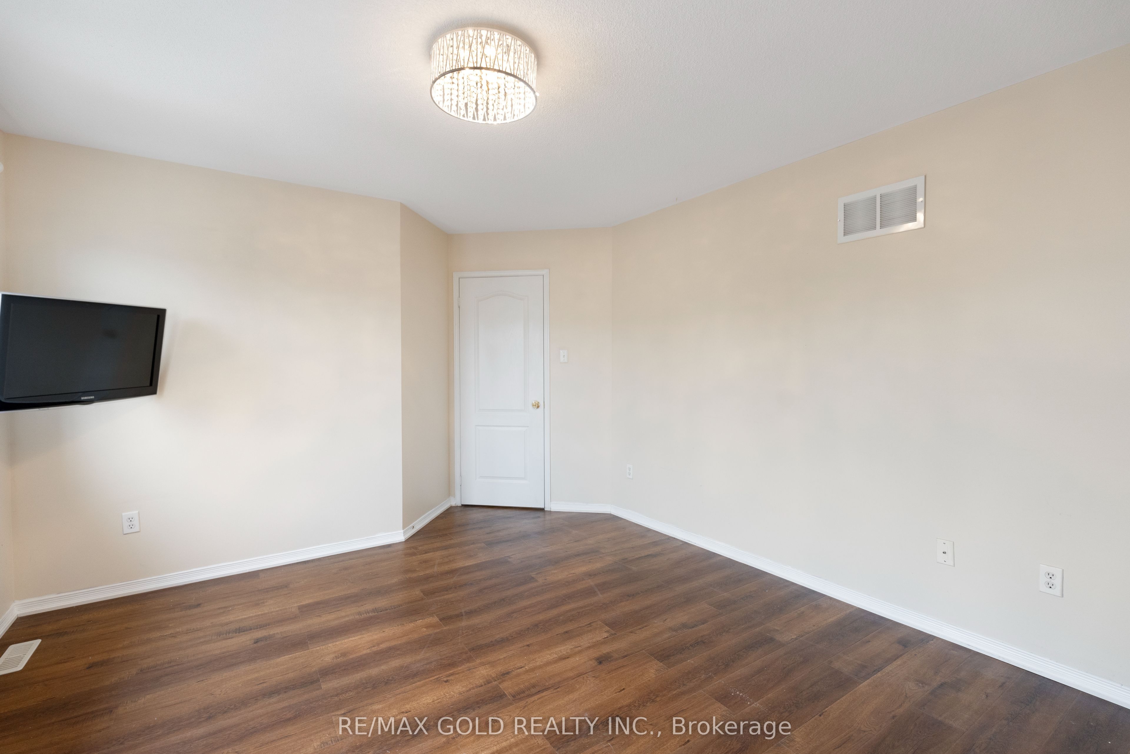 54 Sugarberry Drive Property Photo 25