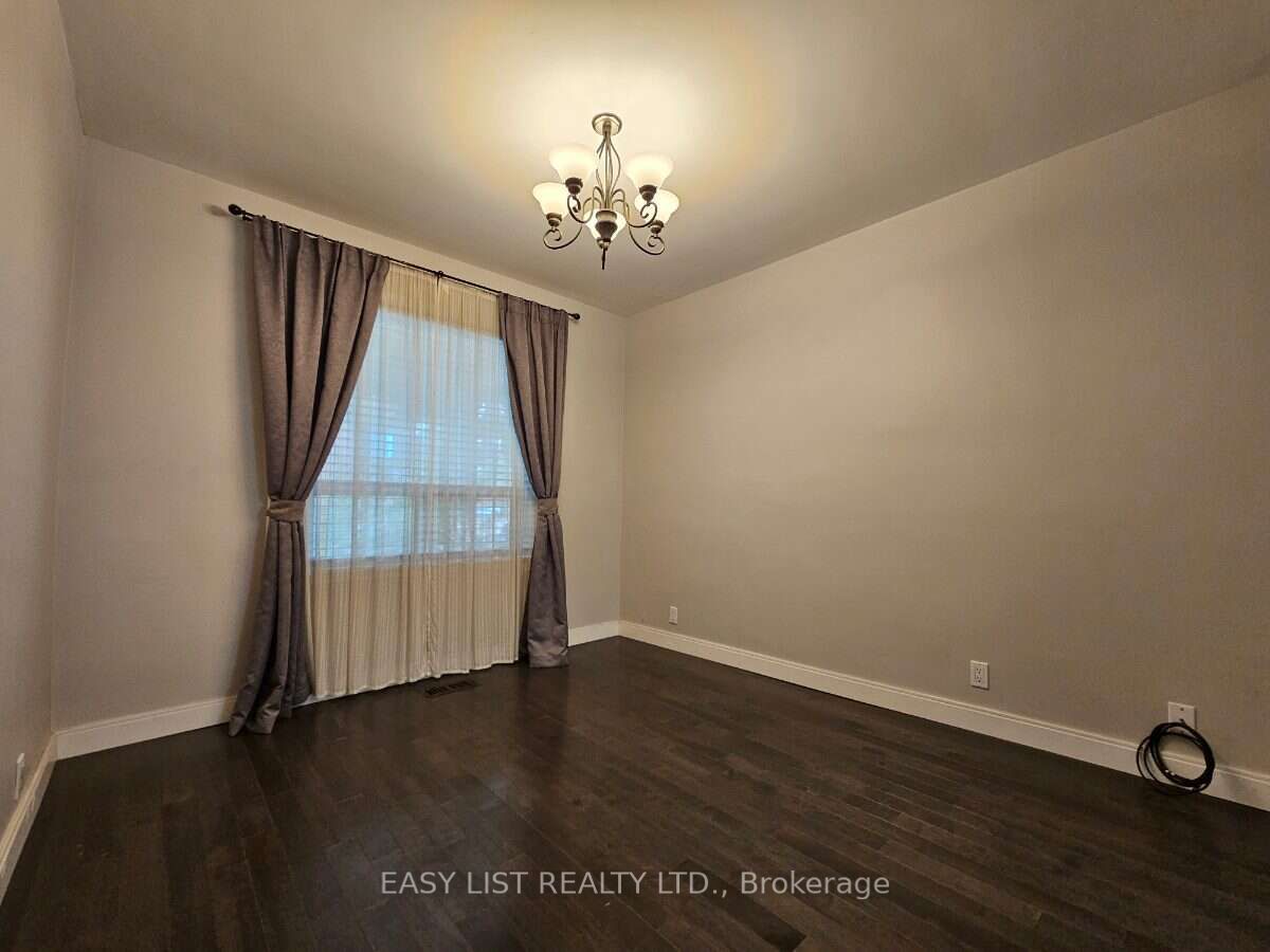 449 Pacific Avenue Property Photo 6