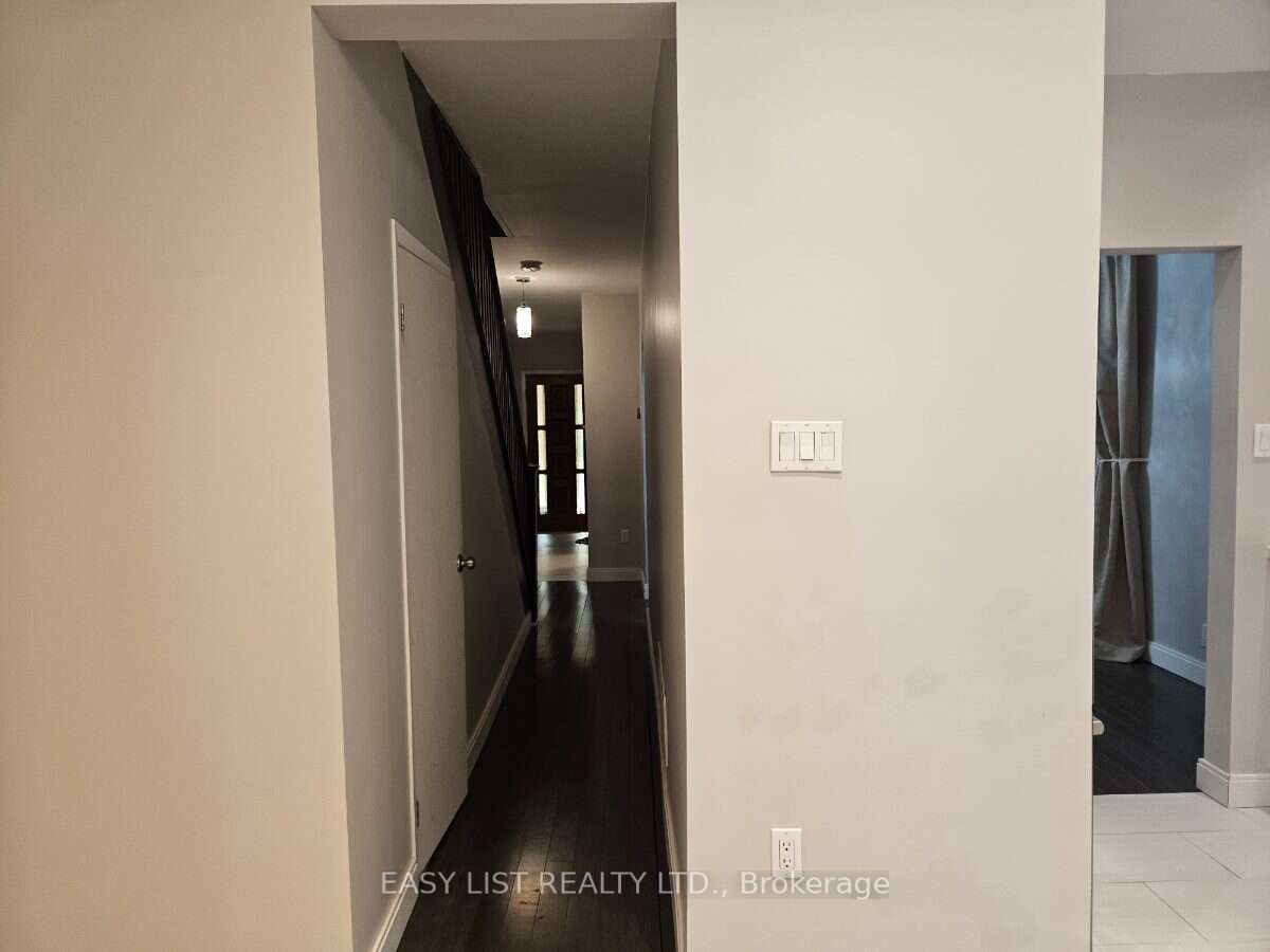 449 Pacific Avenue Property Photo 12